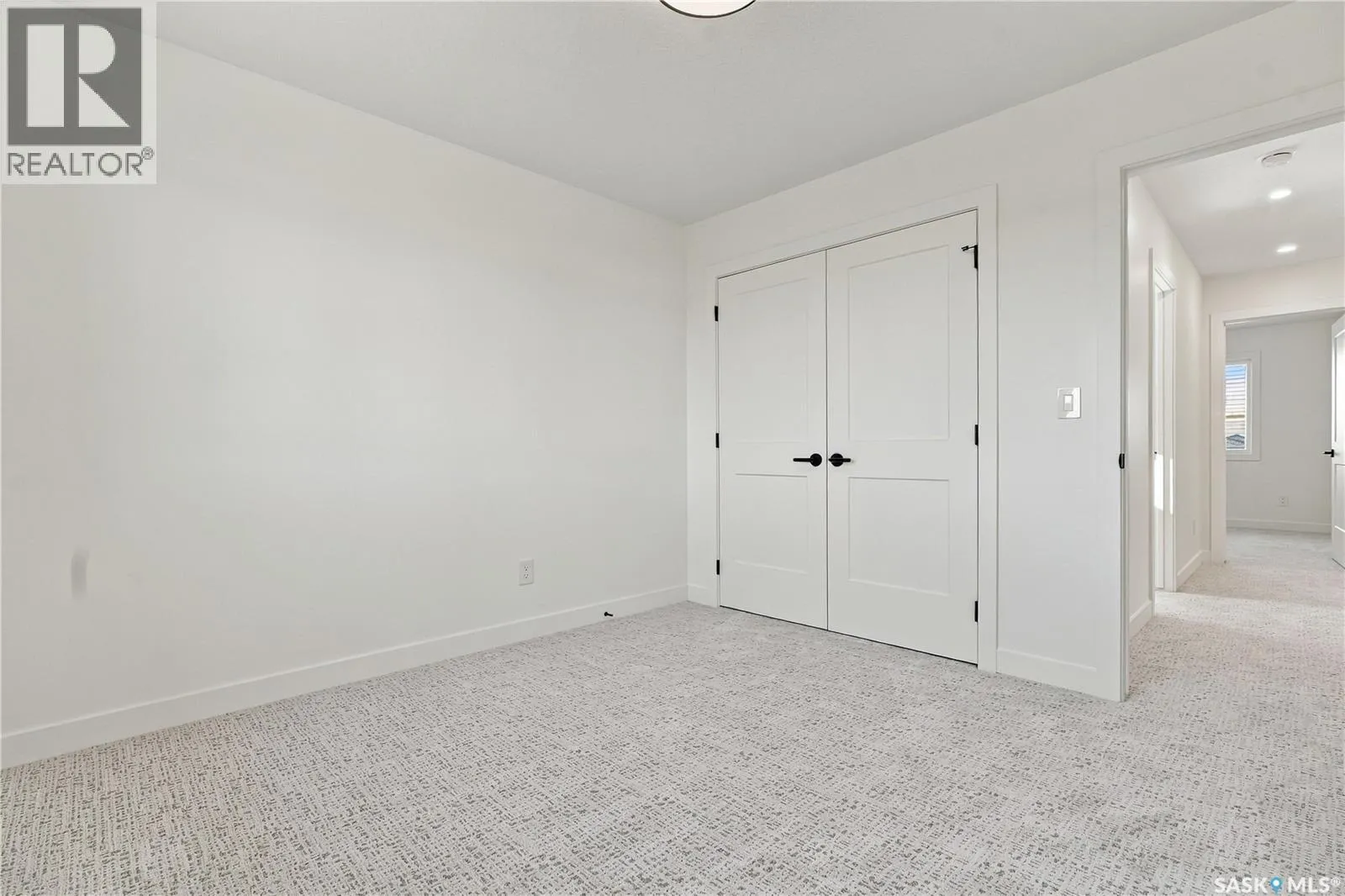 660 Pepper BEND