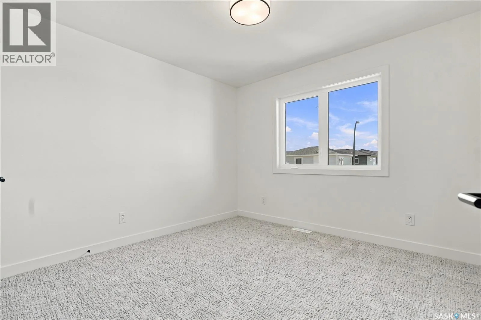 660 Pepper BEND