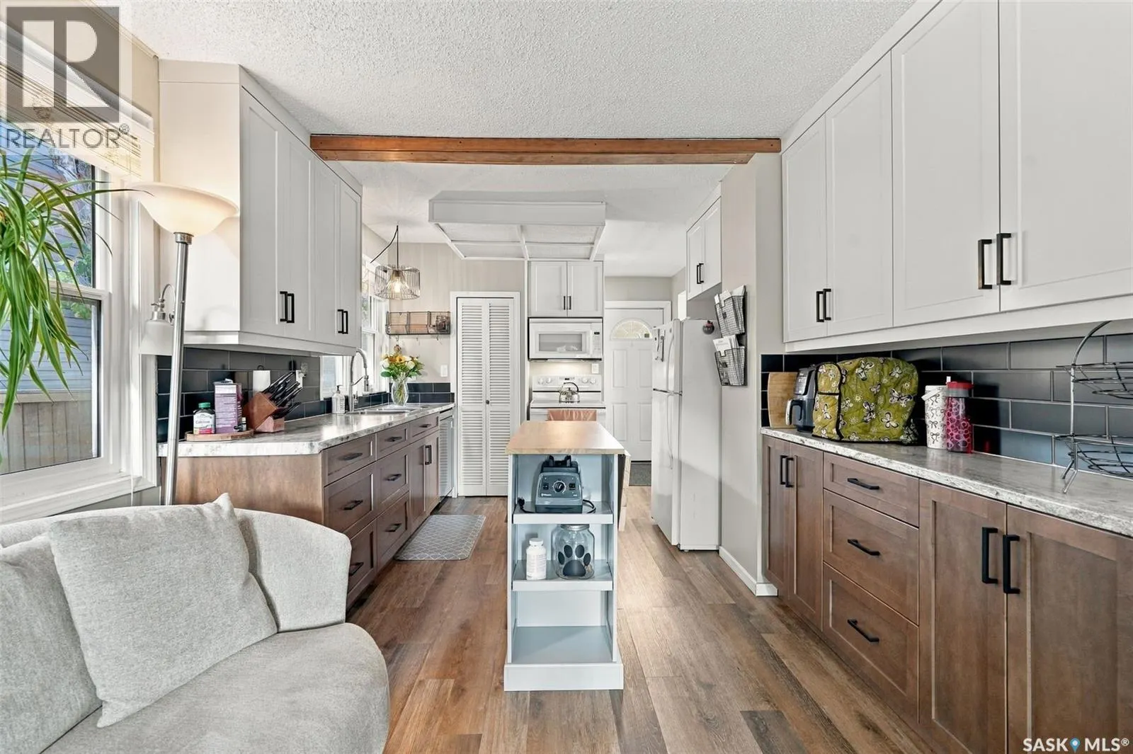 110 109th STREET W