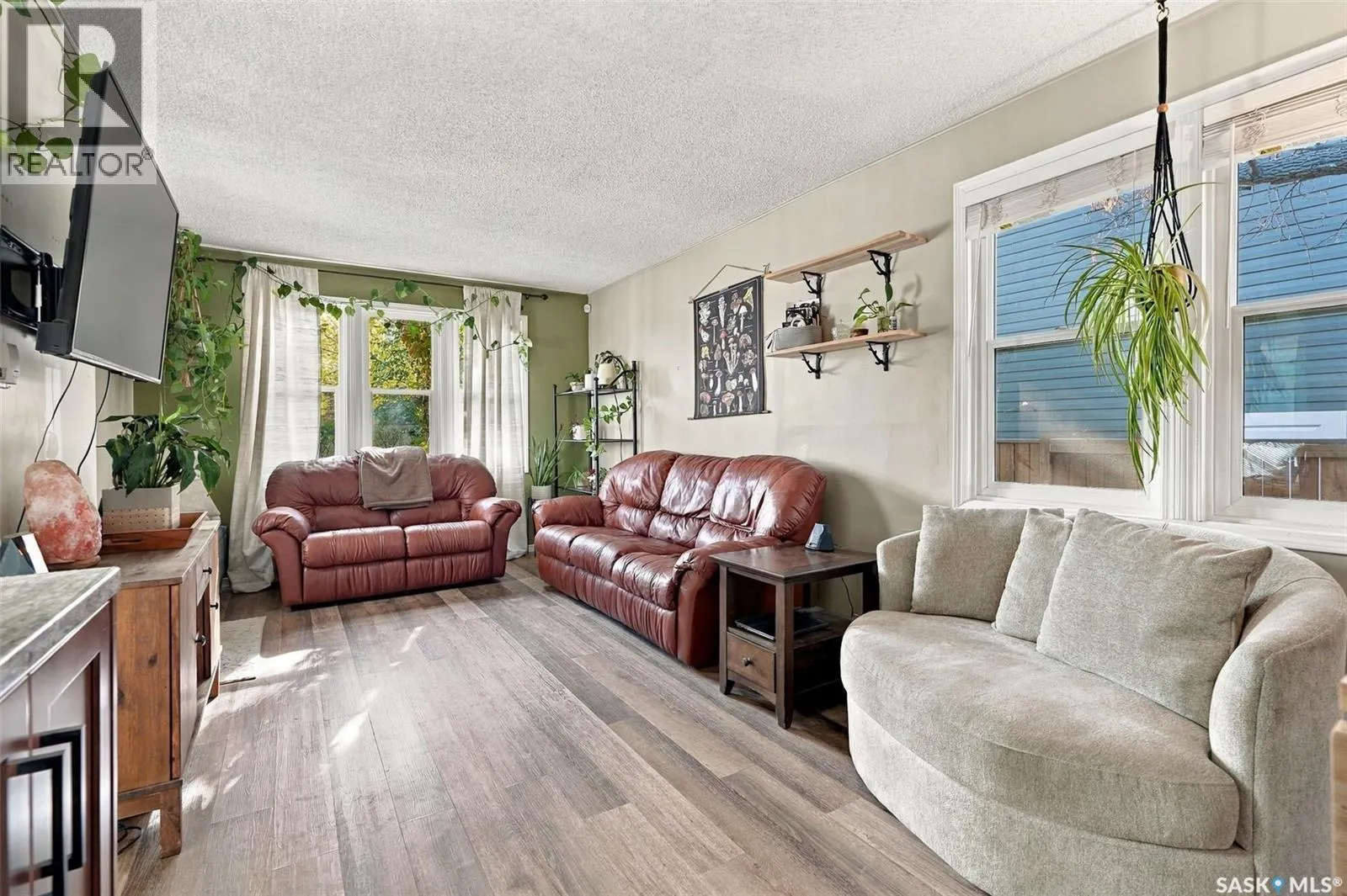 110 109th STREET W