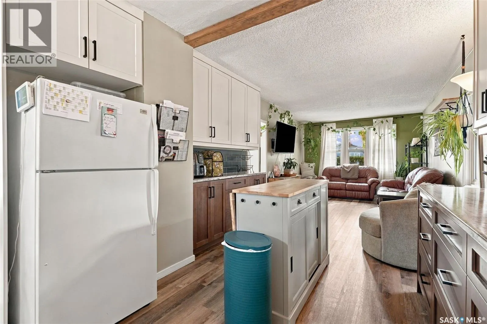 110 109th STREET W