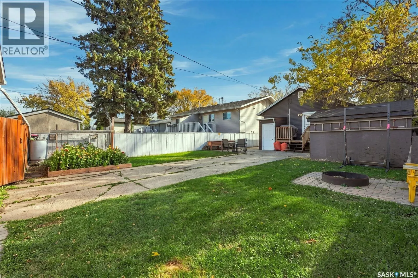 110 109th STREET W