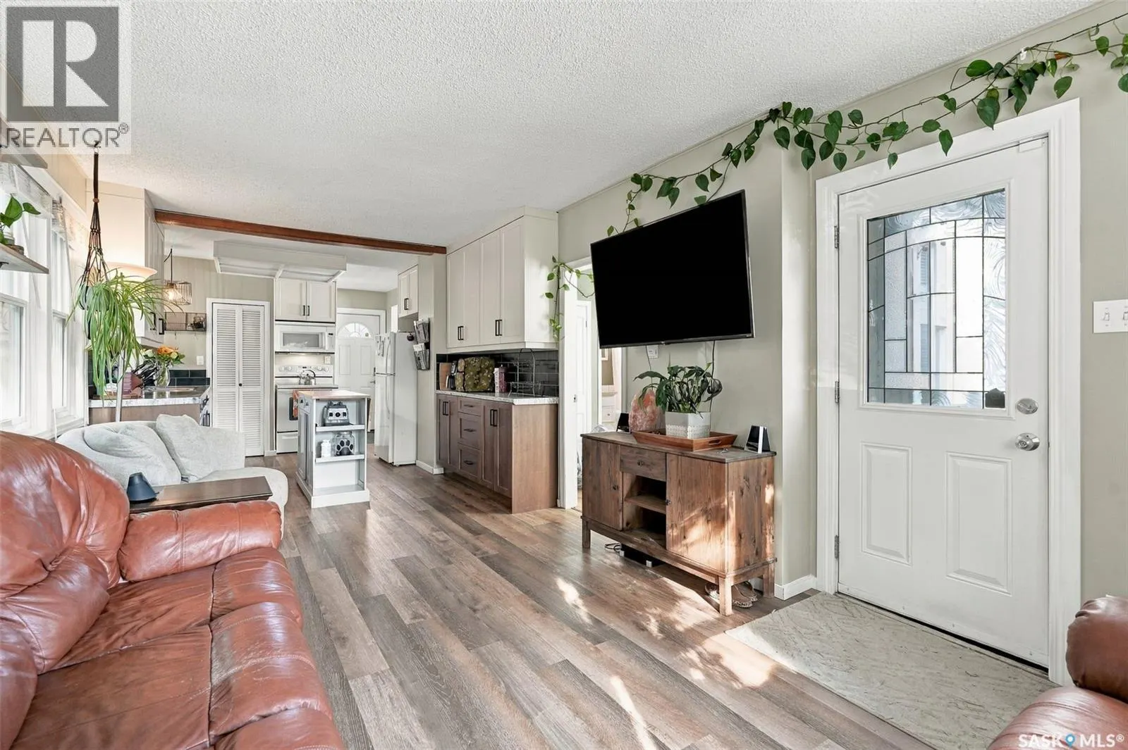 110 109th STREET W