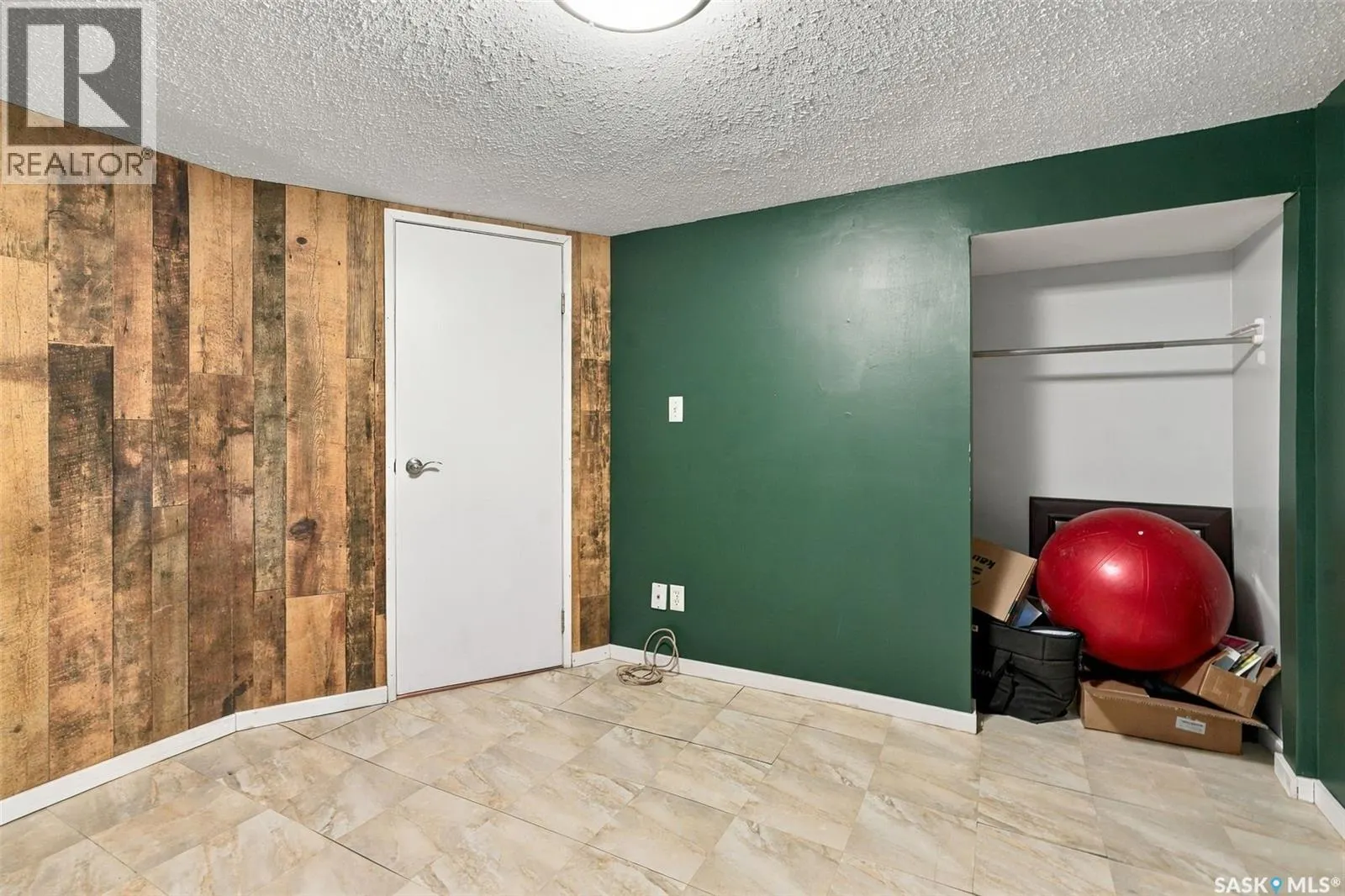 110 109th STREET W