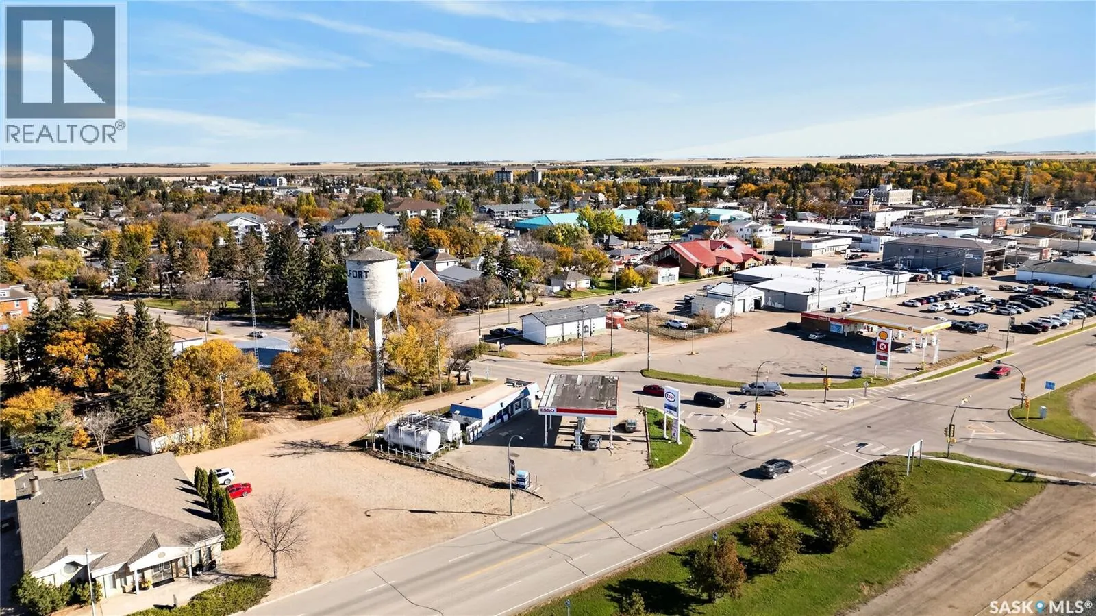 300 SASKATCHEWAN DRIVE W