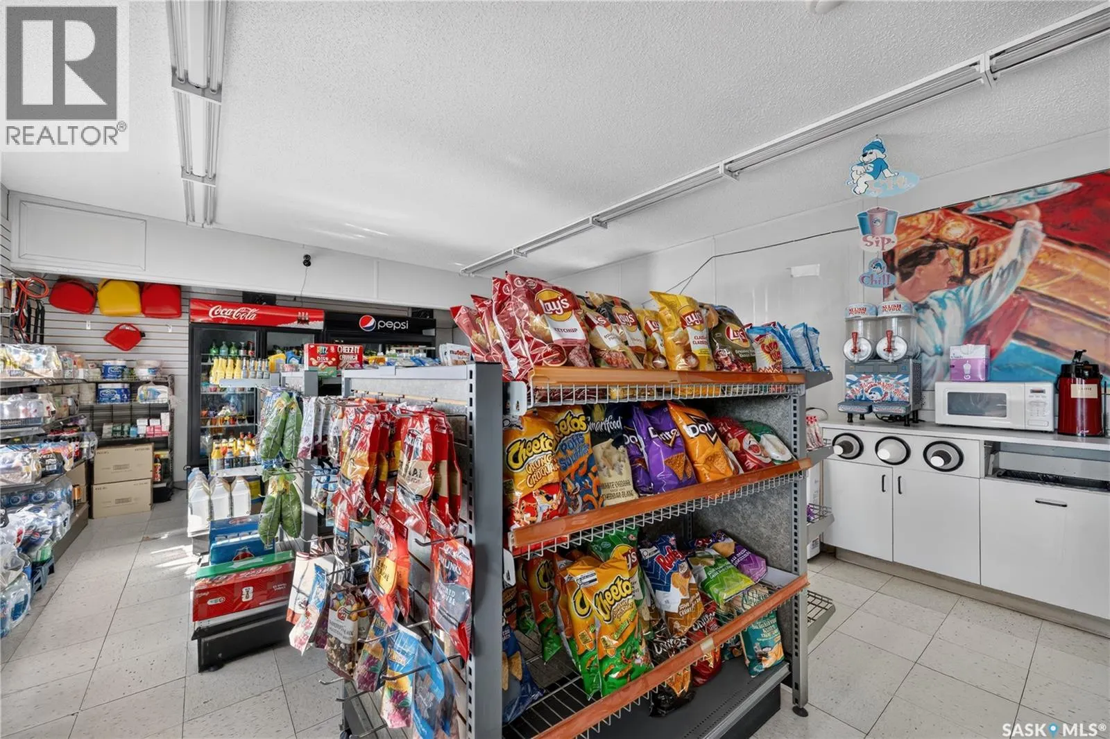 300 SASKATCHEWAN DRIVE W