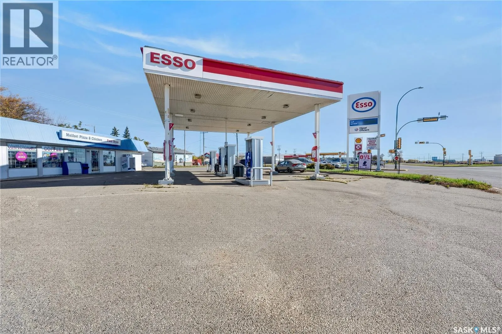 300 SASKATCHEWAN DRIVE W