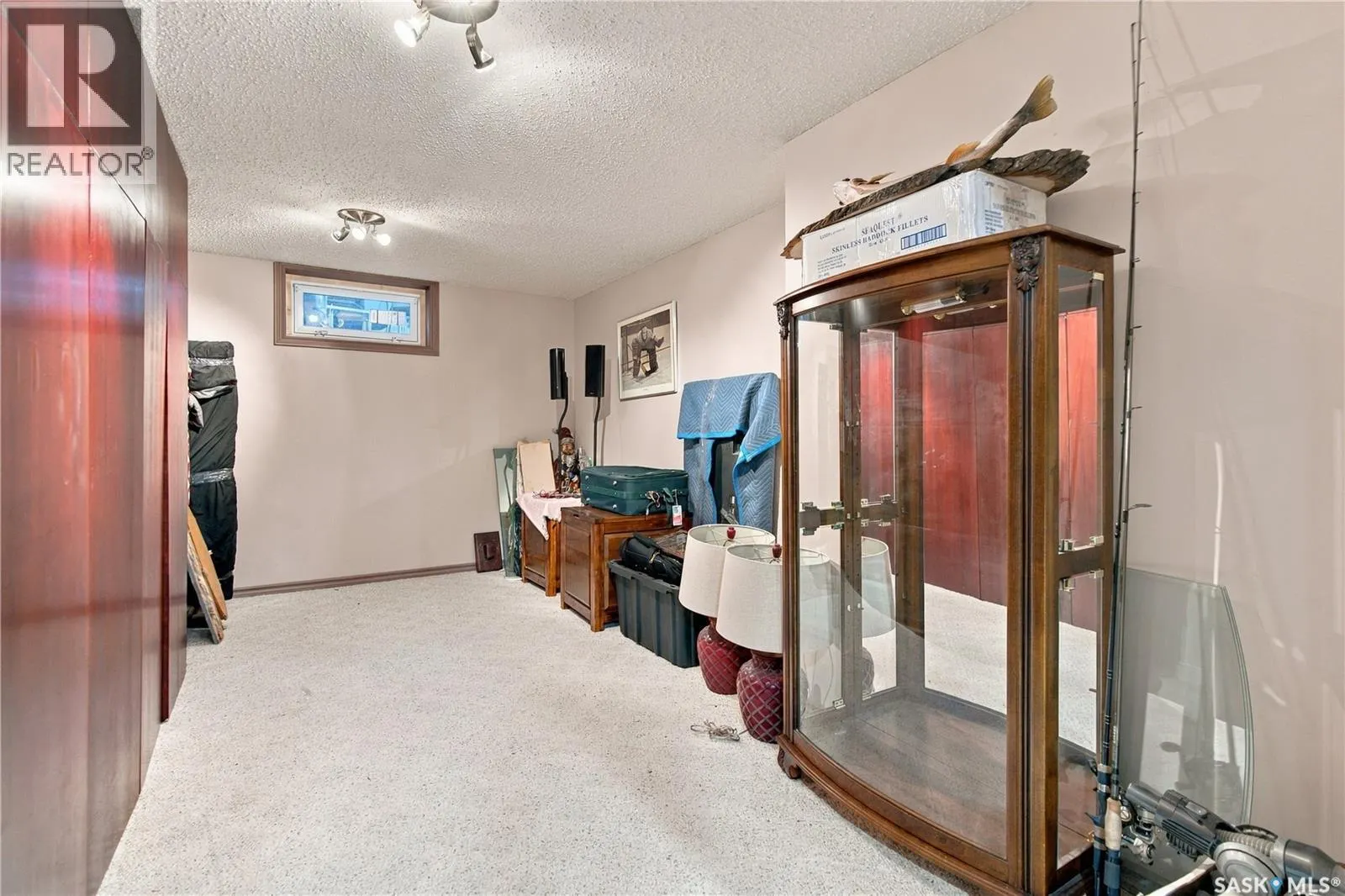 1311 Queen CRESCENT