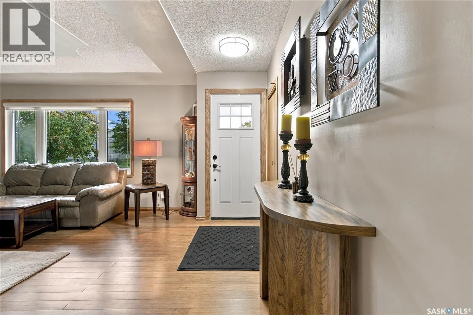 1311 Queen CRESCENT