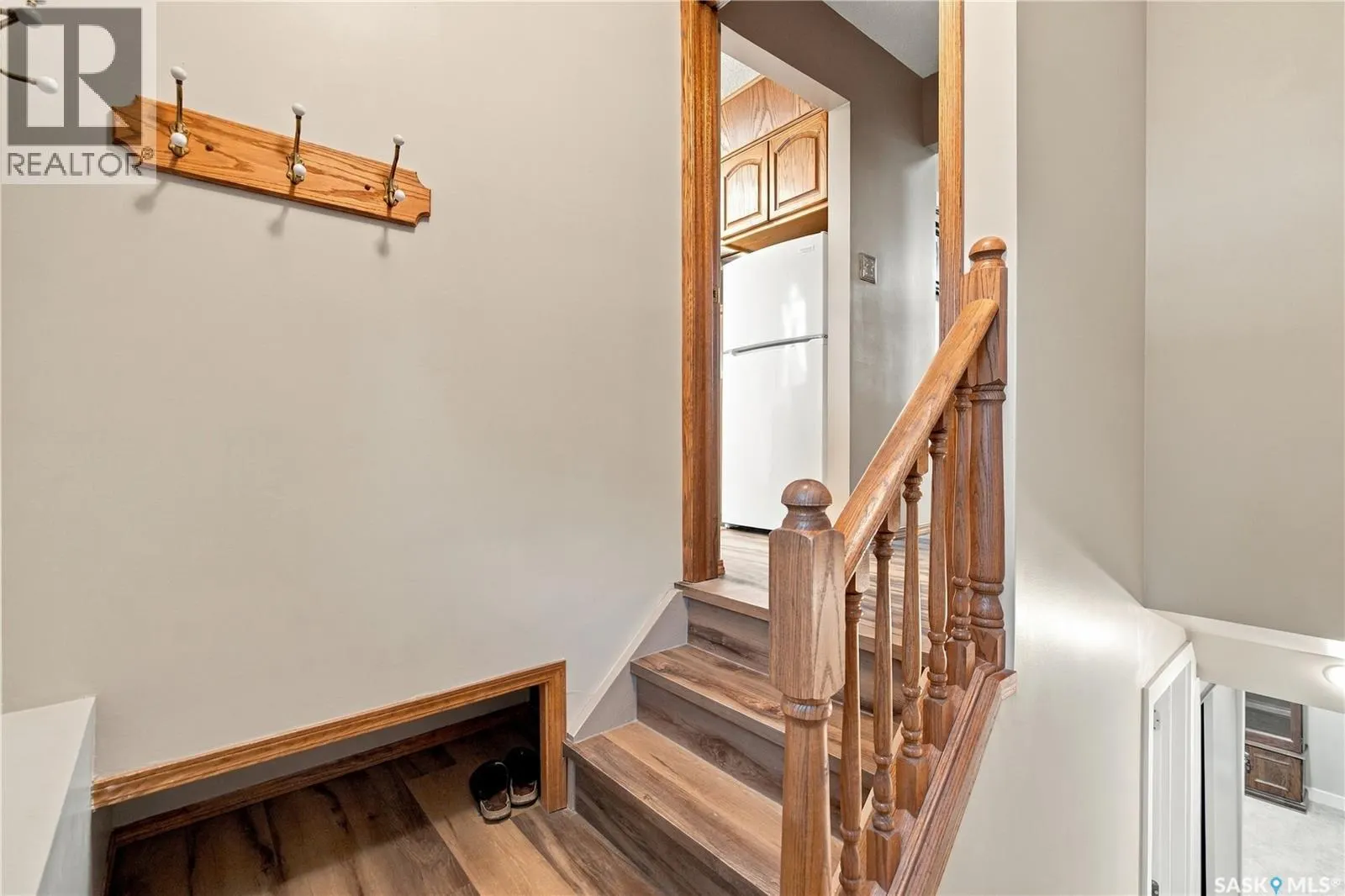 1311 Queen CRESCENT