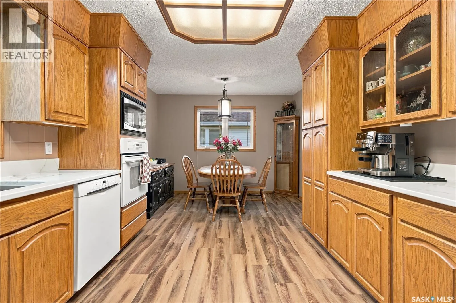 1311 Queen CRESCENT