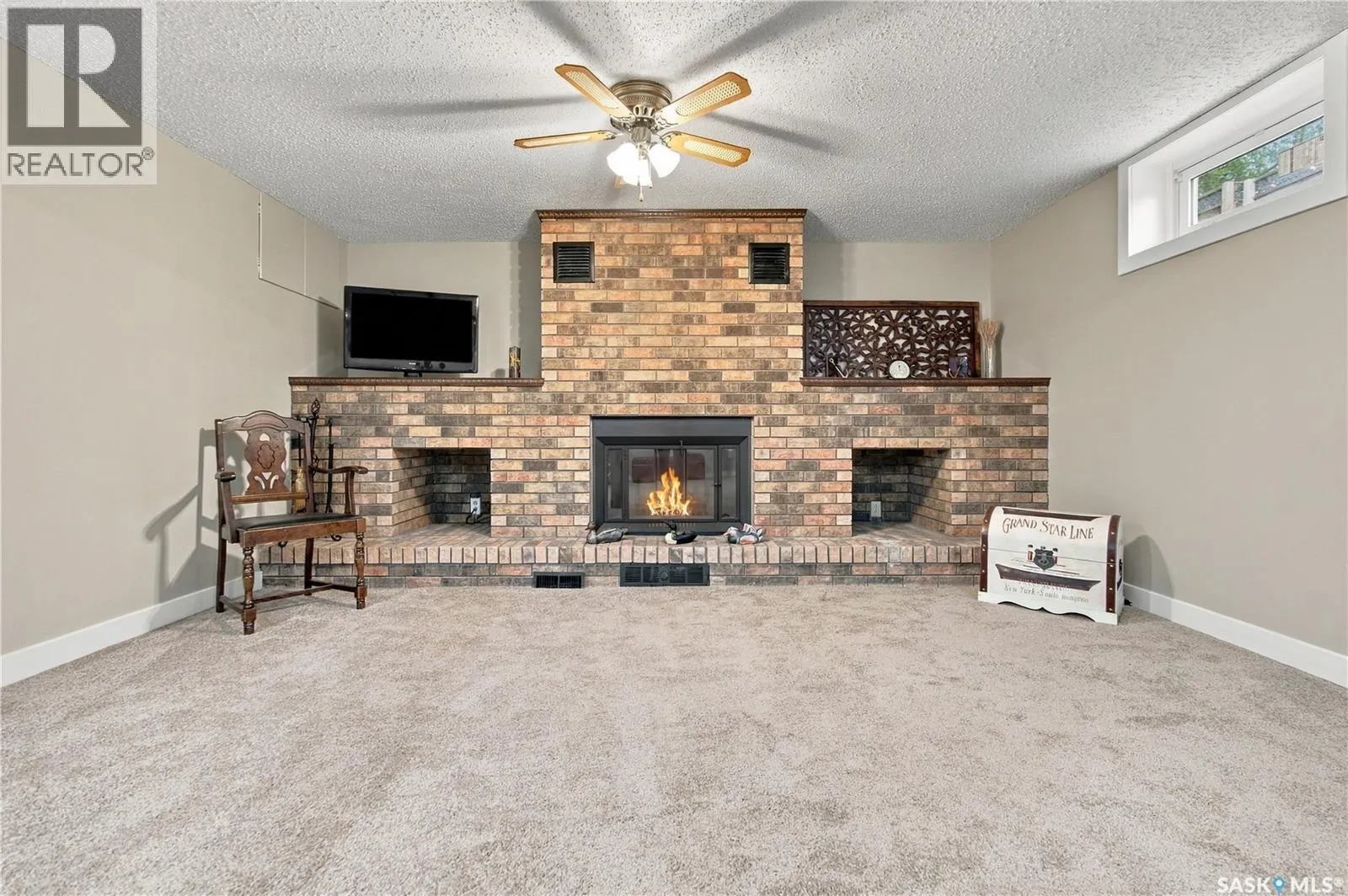 1311 Queen CRESCENT