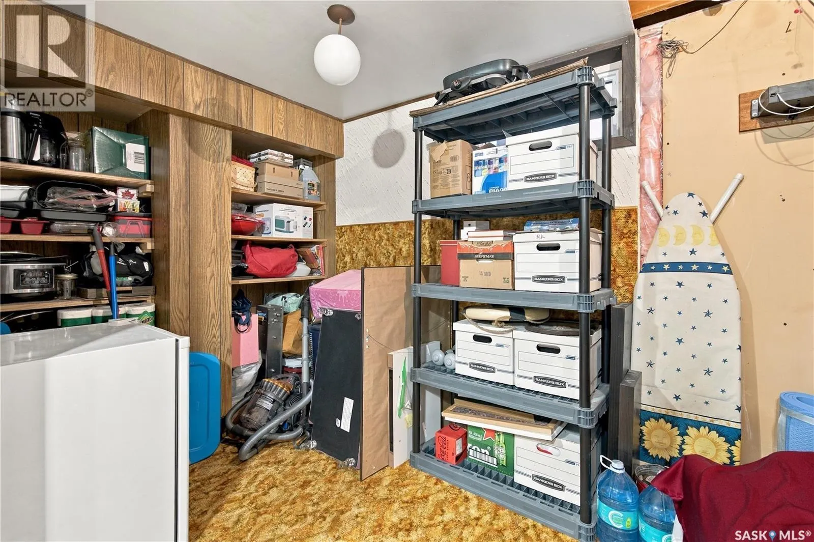 1311 Queen CRESCENT