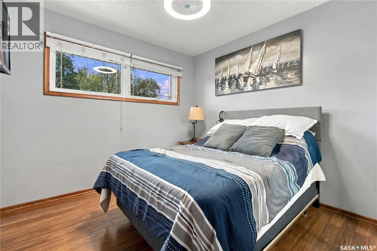 1311 Queen CRESCENT