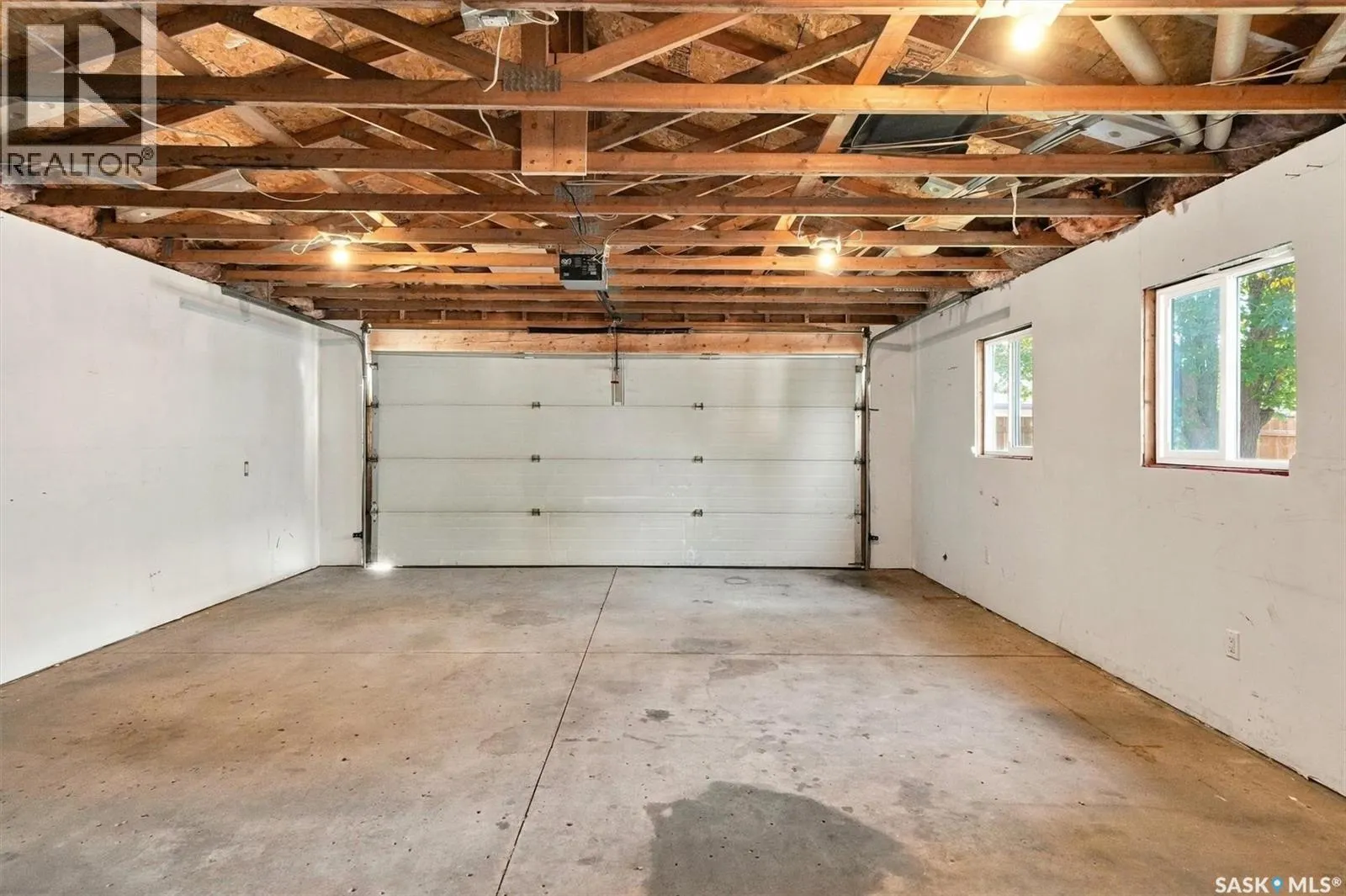 302 McMillan AVENUE