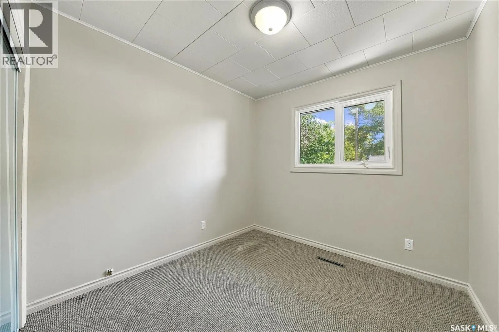 302 McMillan AVENUE