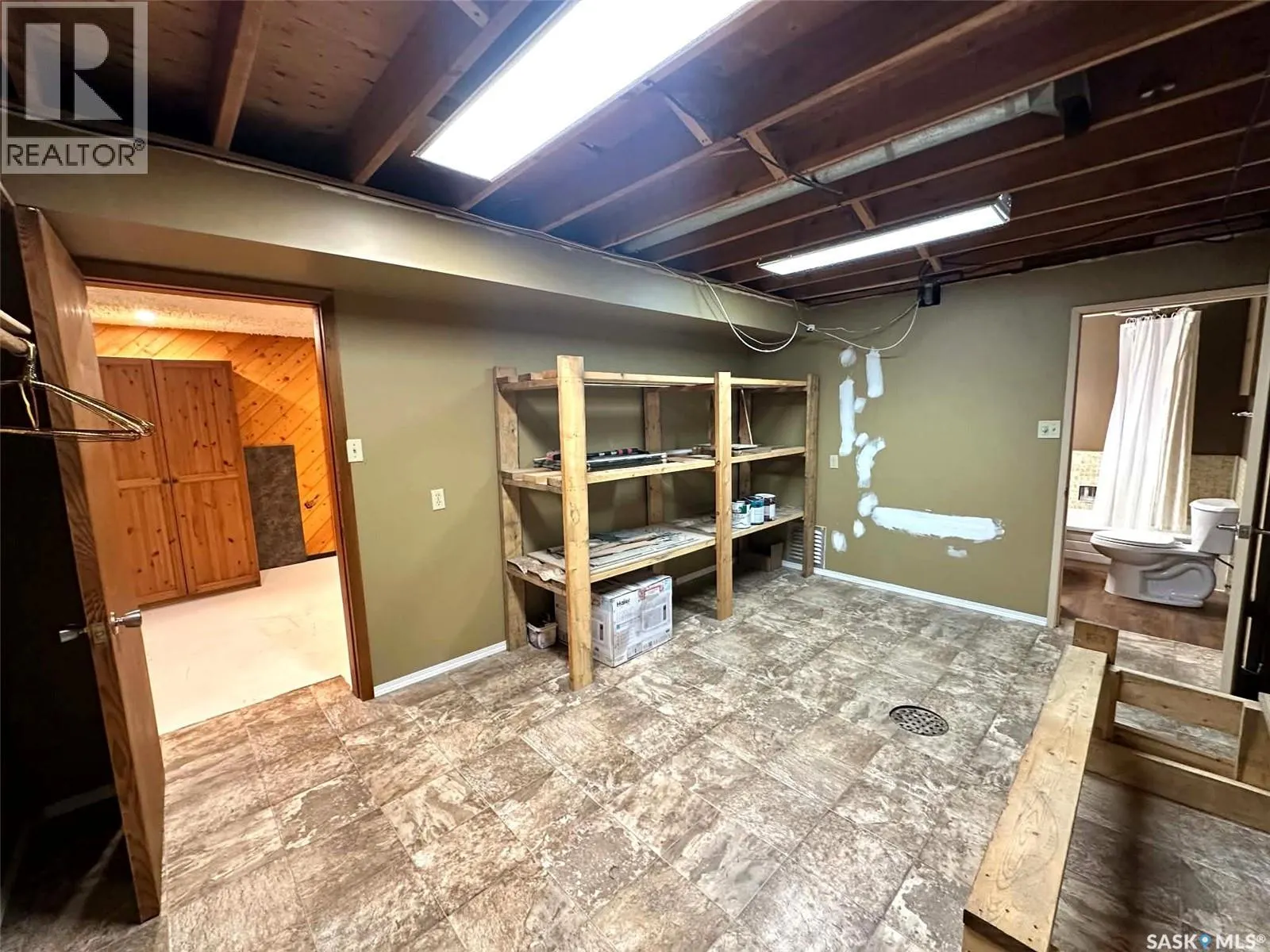 2145 37th STREET W