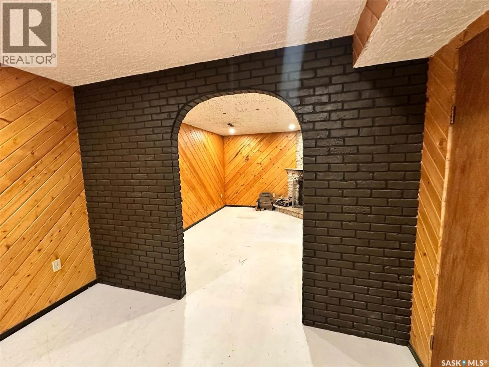2145 37th STREET W