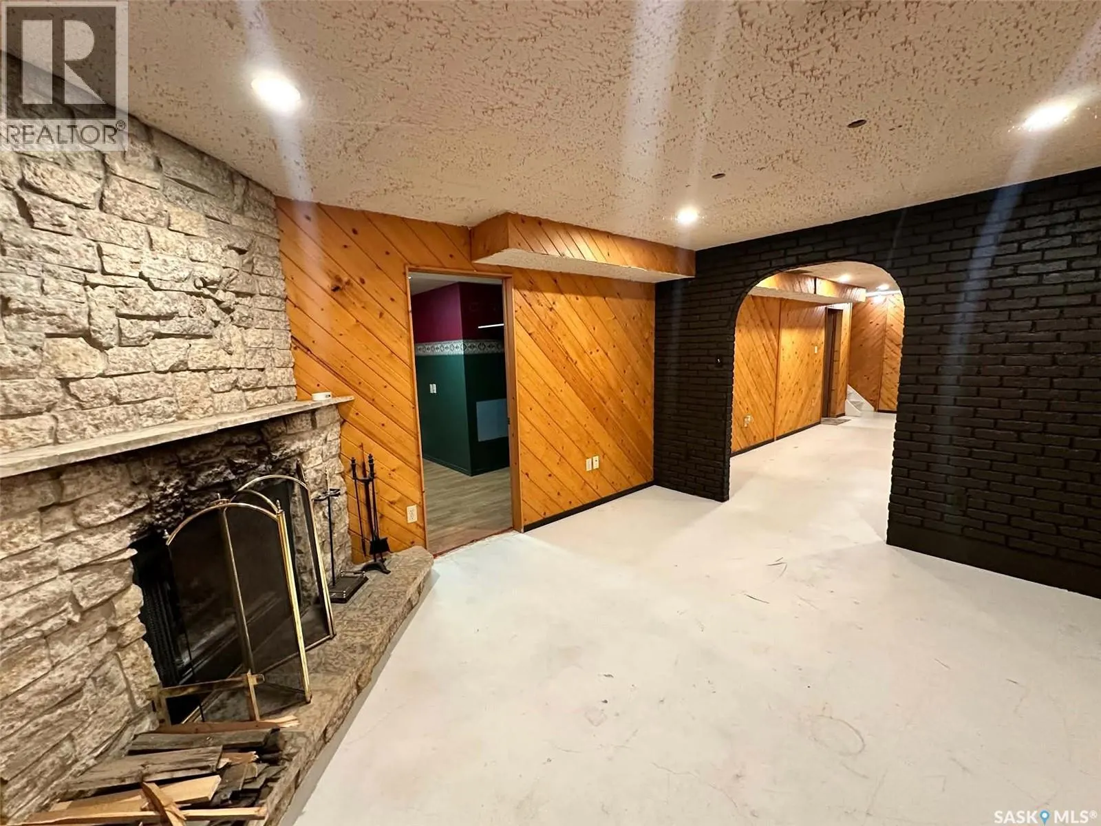 2145 37th STREET W