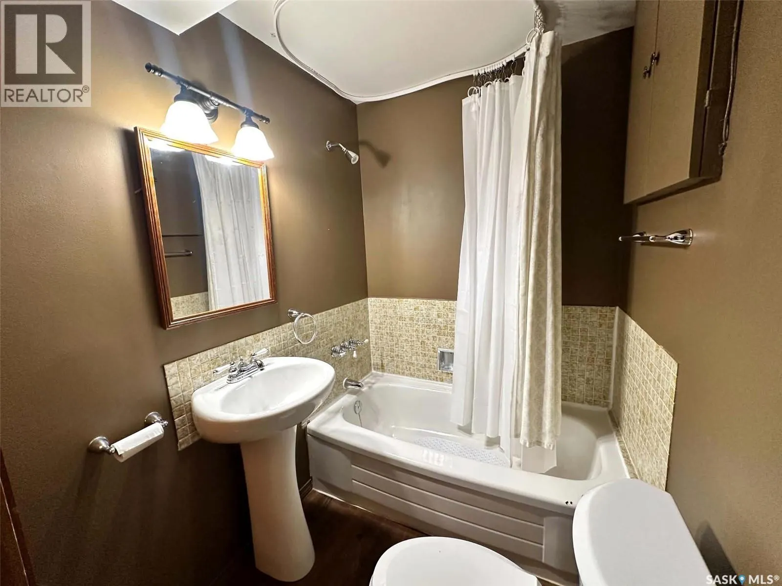 2145 37th STREET W
