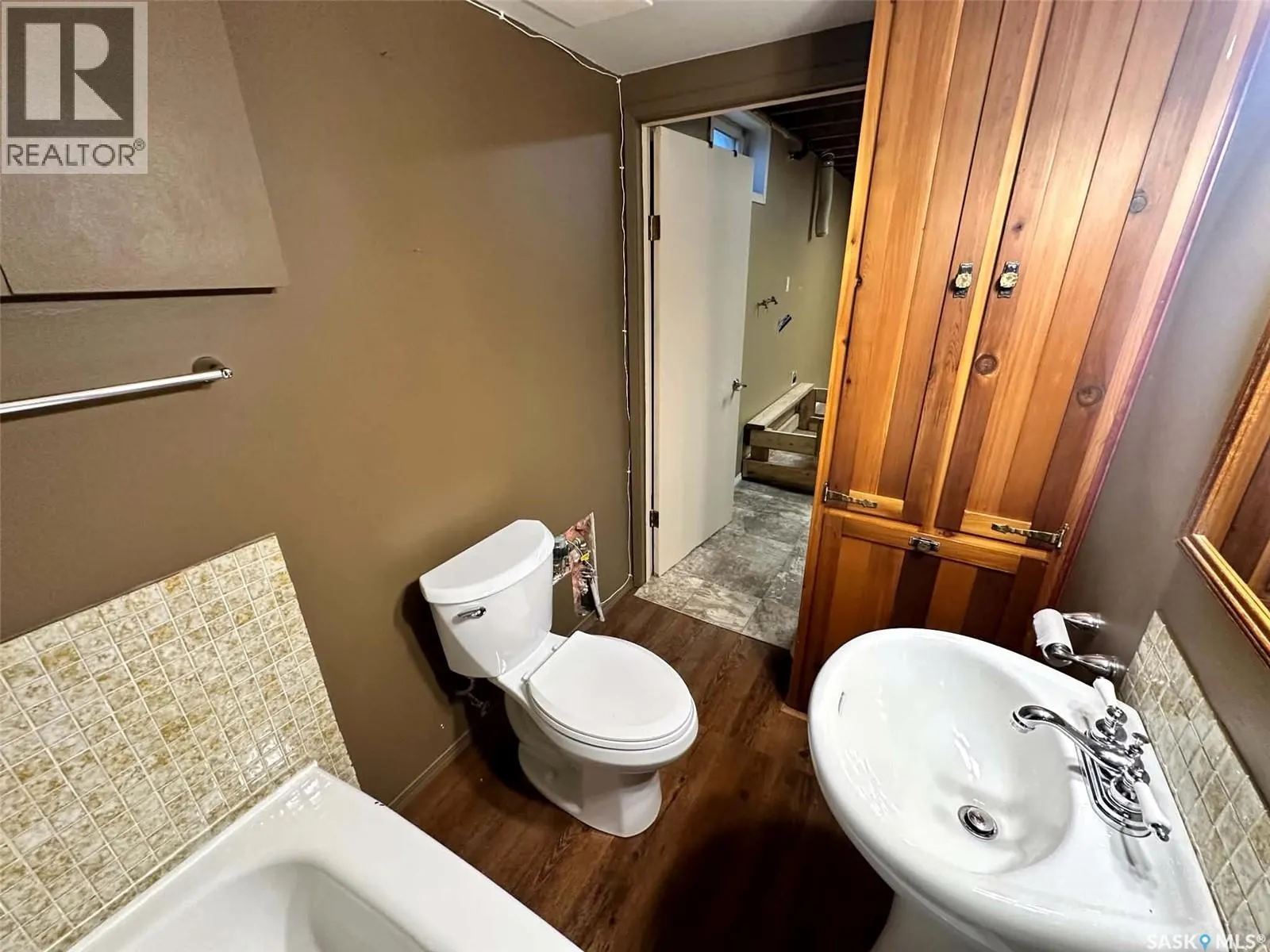 2145 37th STREET W