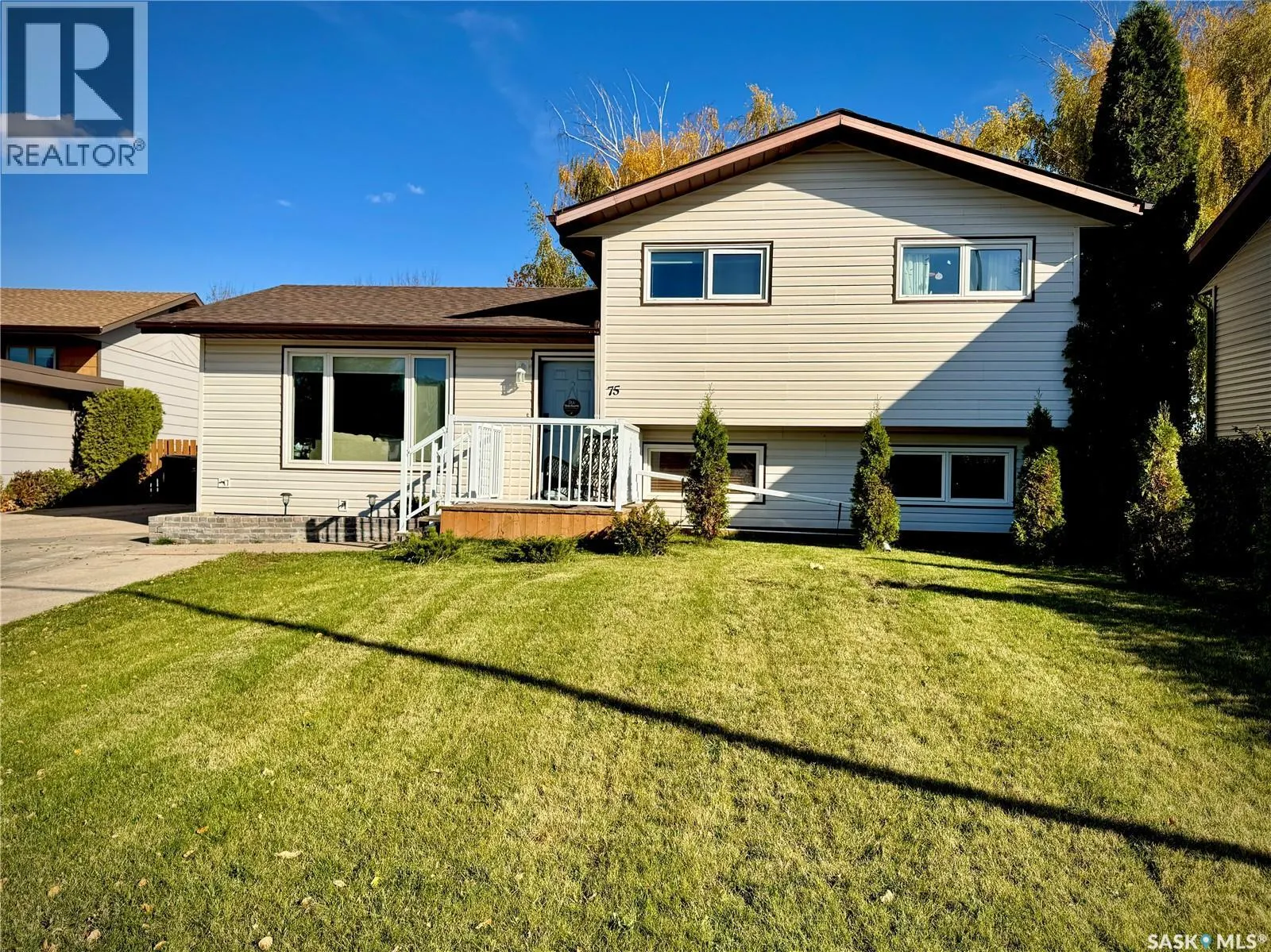 75 Langrill DRIVE