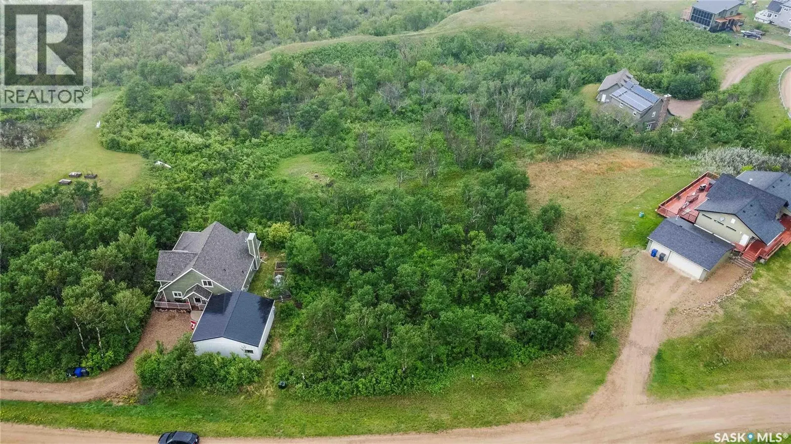 482 Saskatchewan ROAD