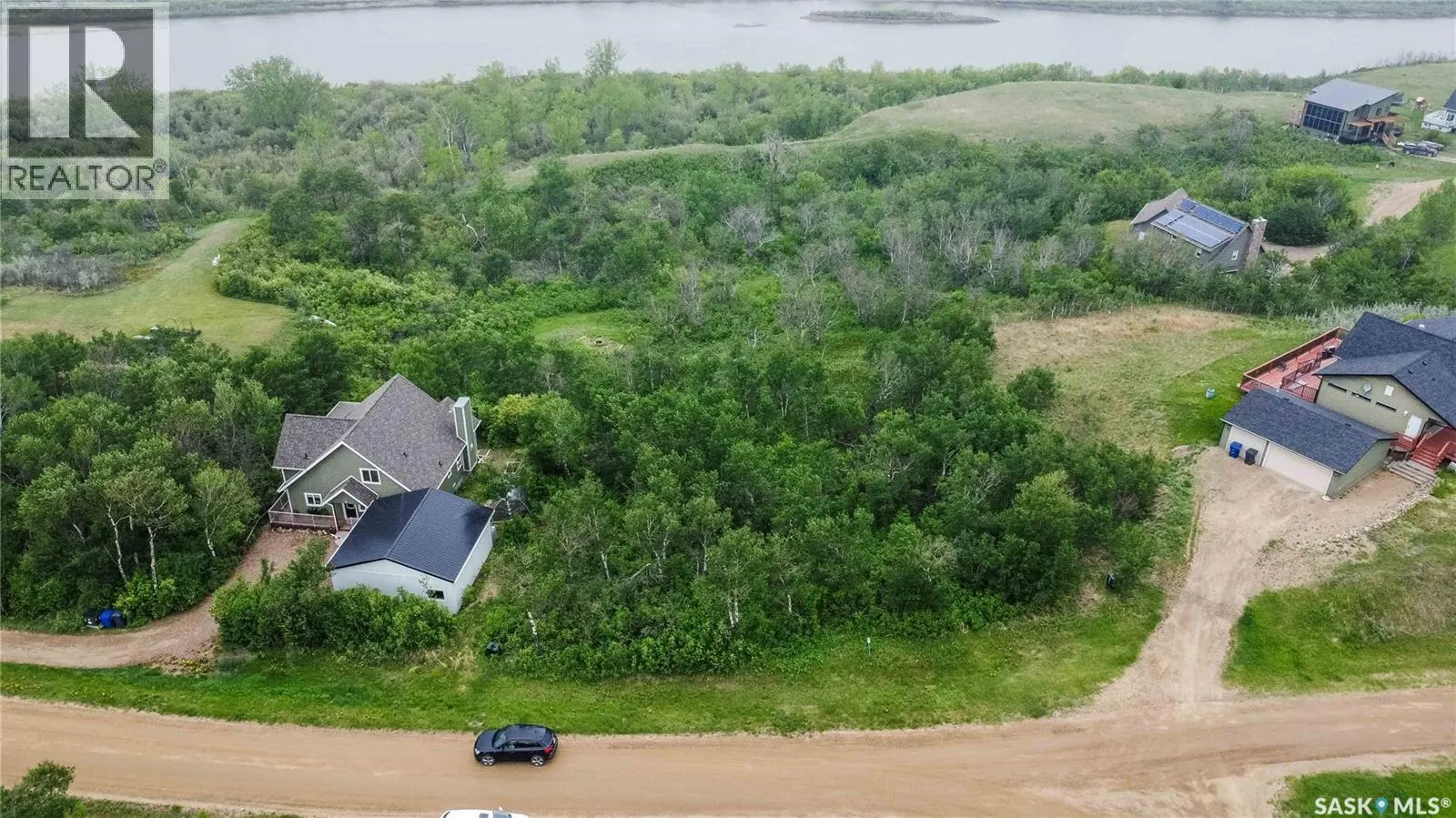 482 Saskatchewan ROAD