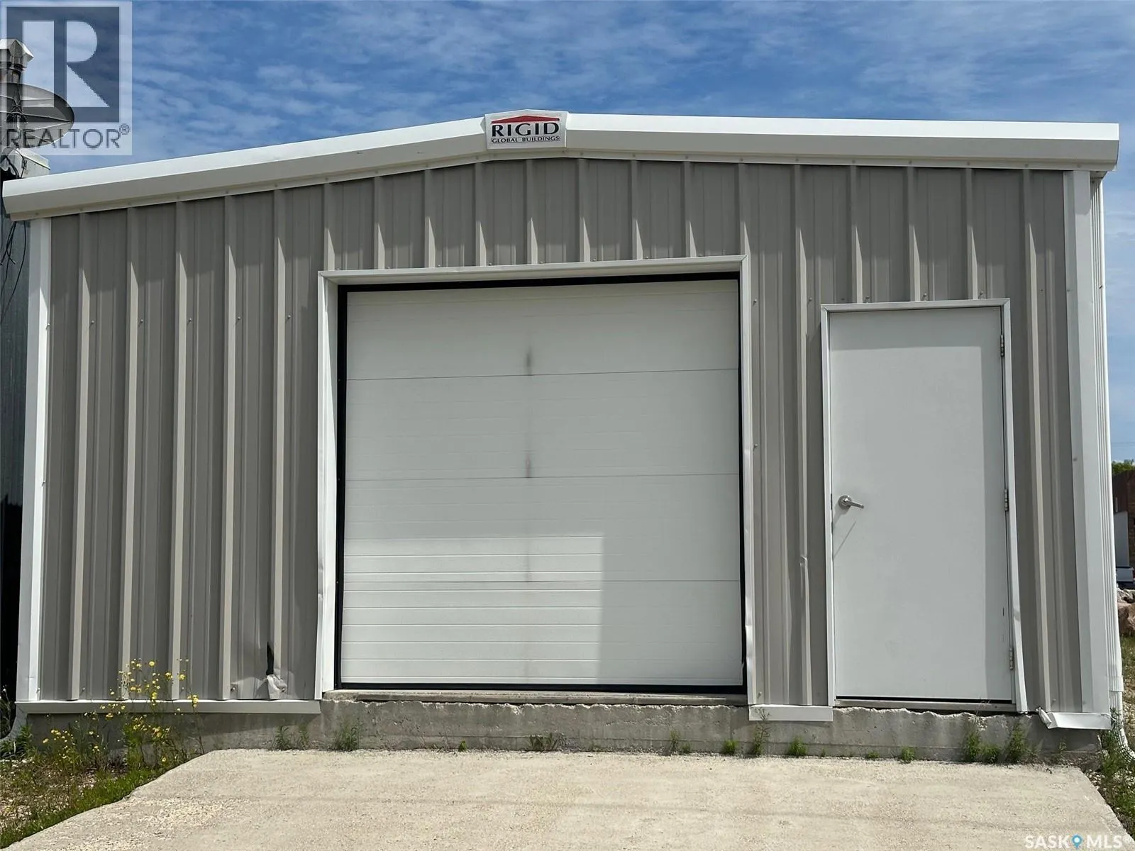 107 Churchill STREET