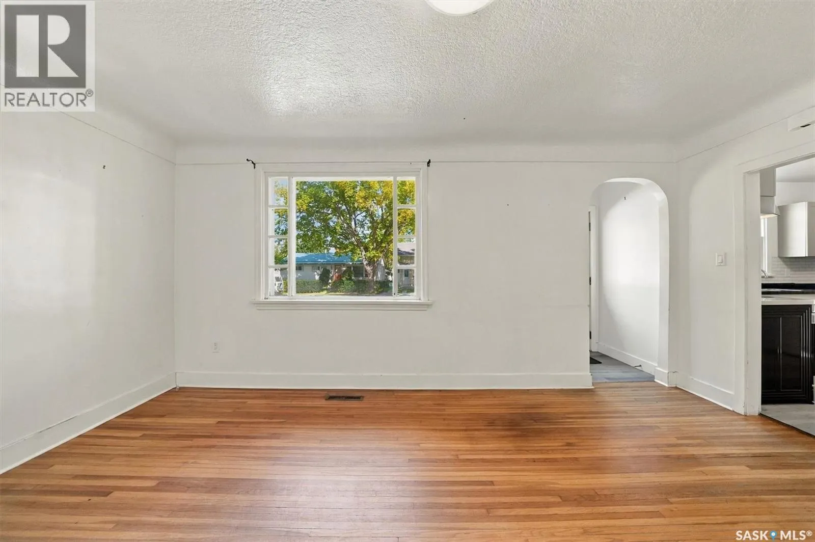 109 108th STREET W