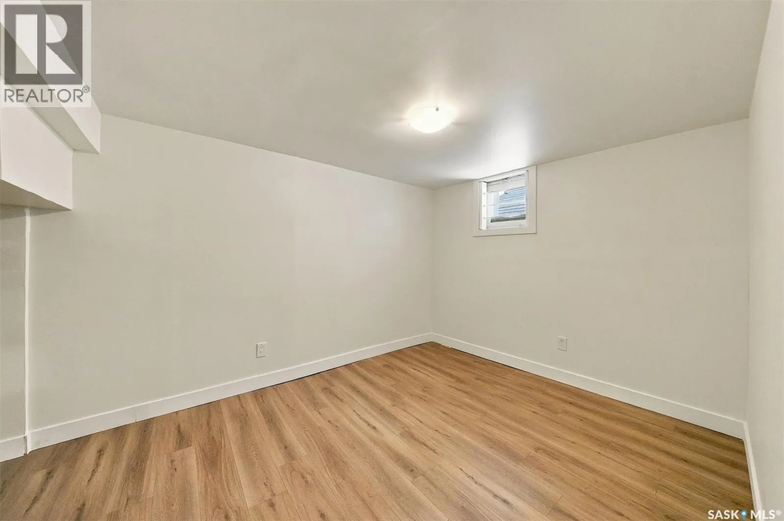 109 108th STREET W
