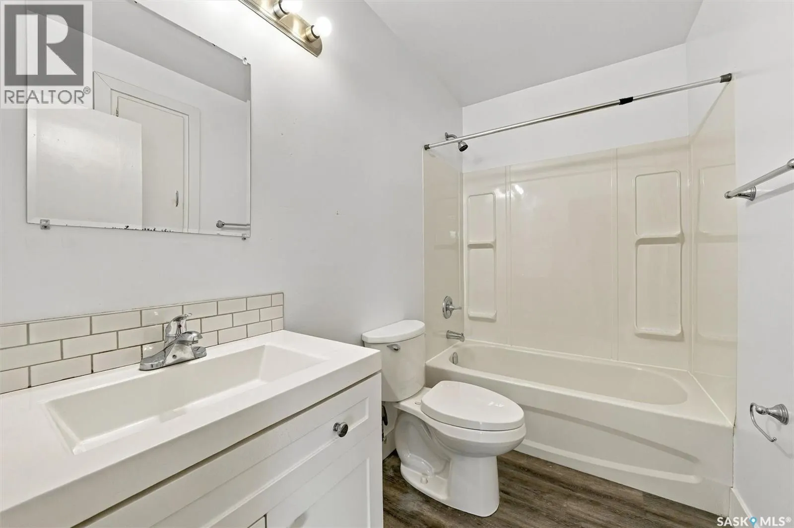 109 108th STREET W