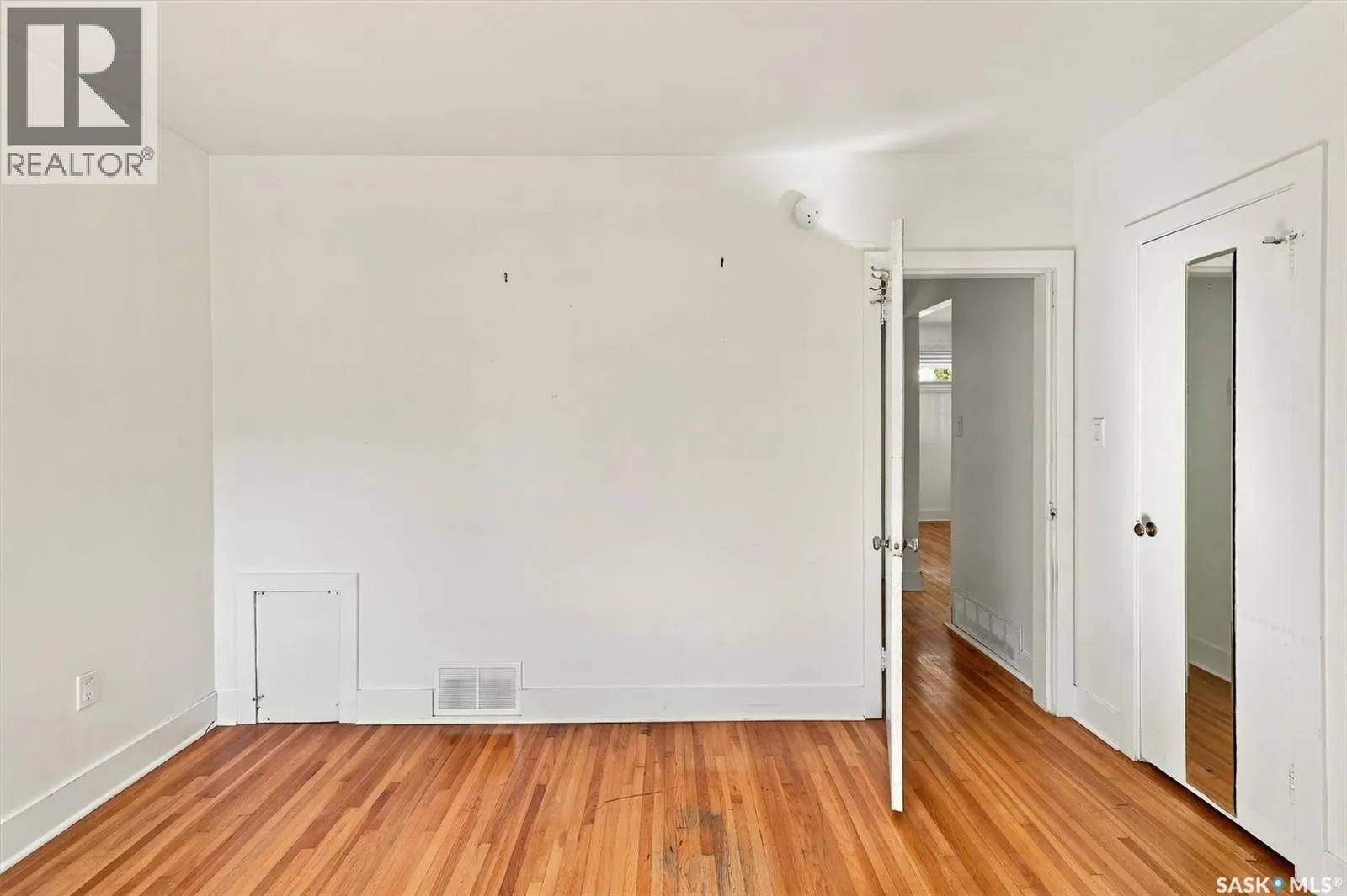 109 108th STREET W