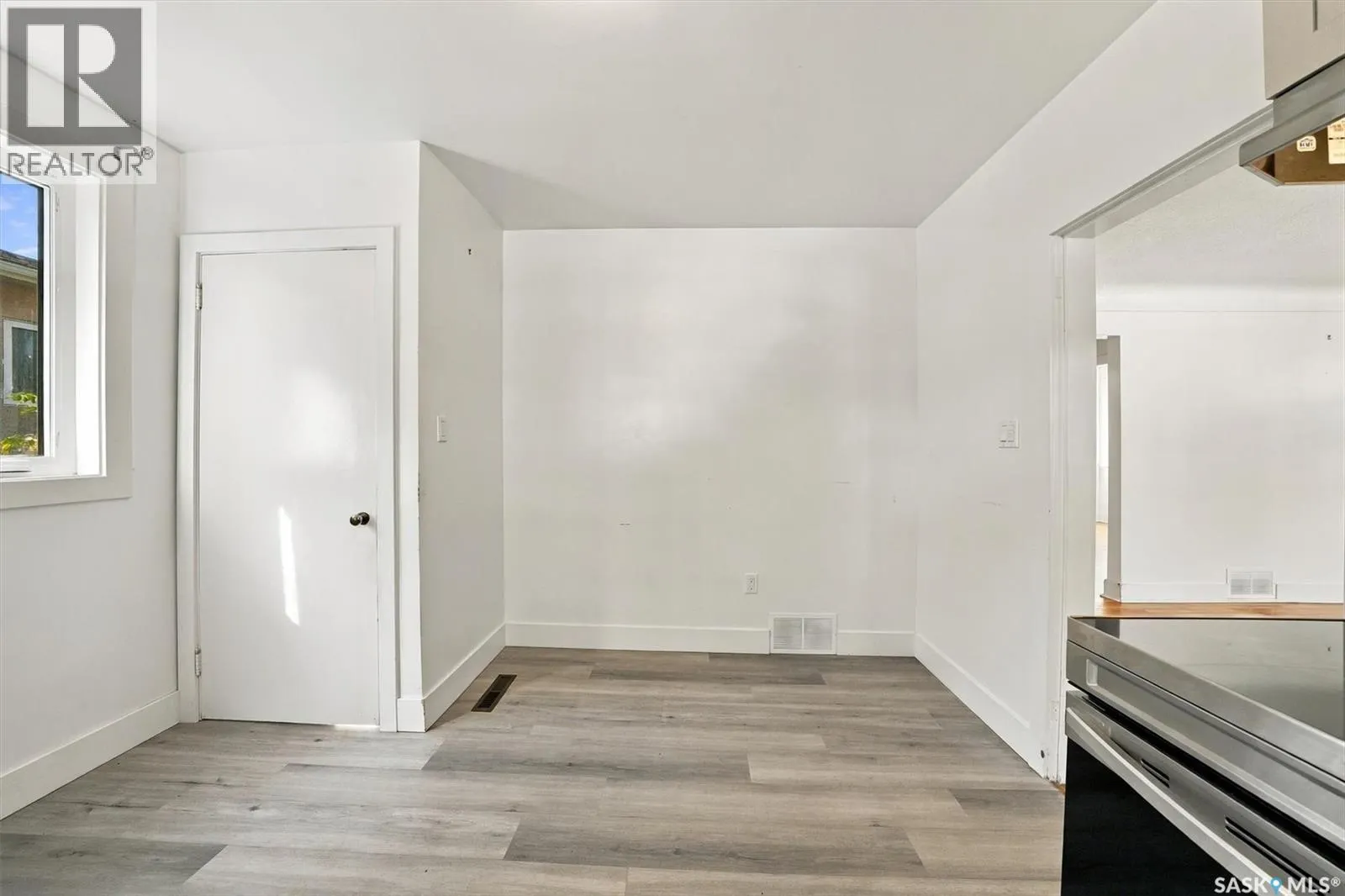 109 108th STREET W