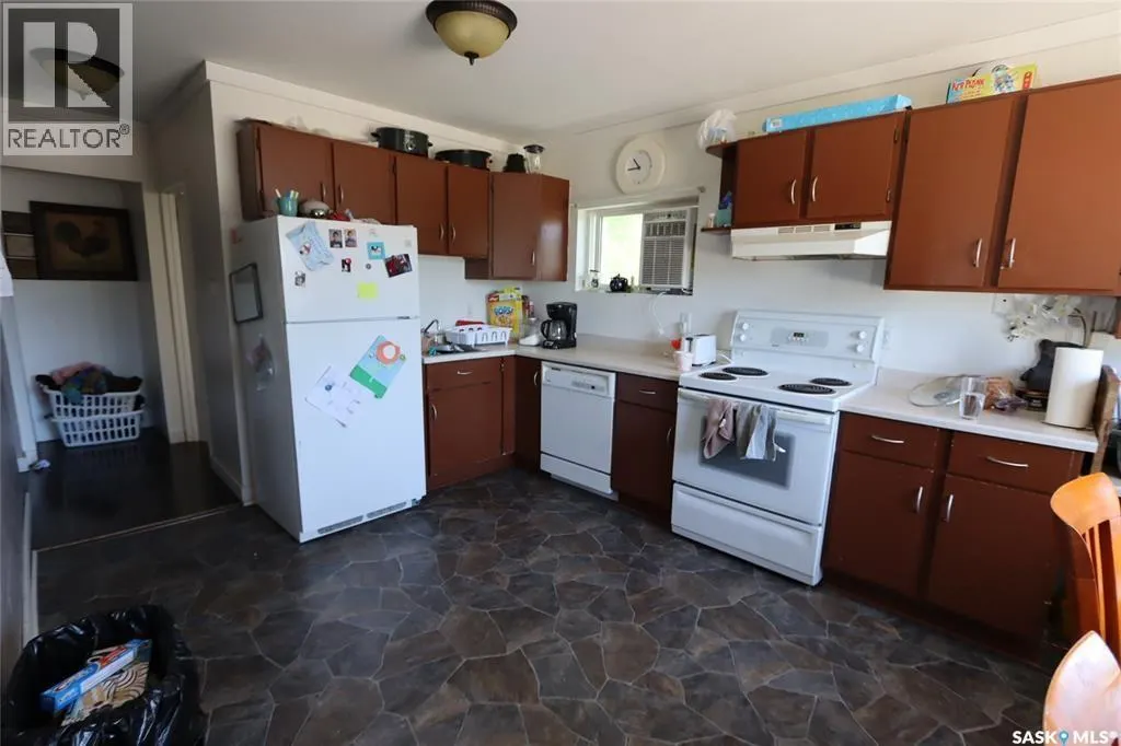 120 26th STREET W