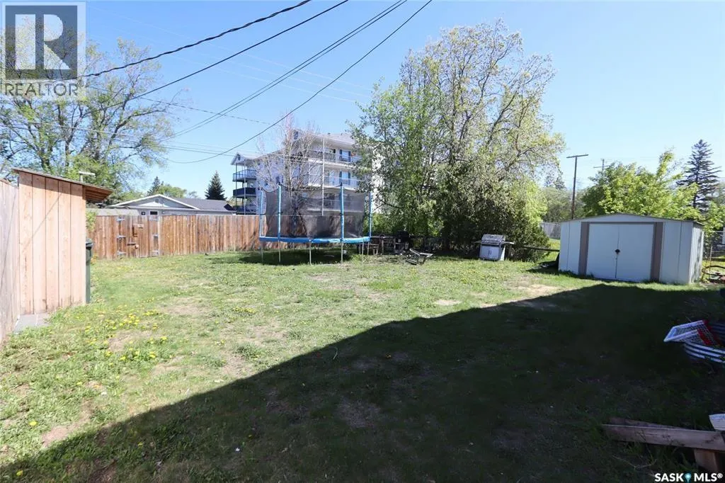 120 26th STREET W