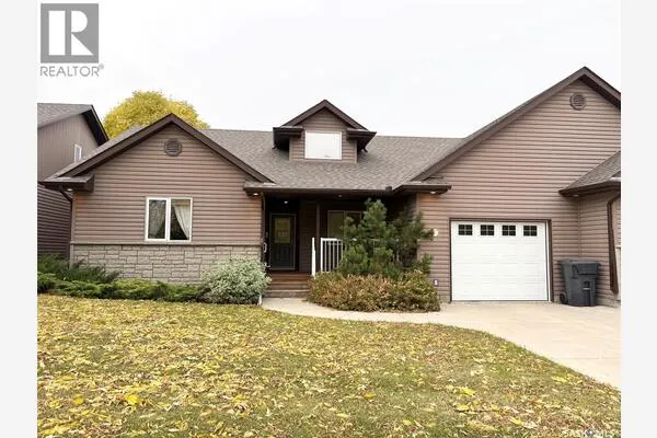 142 Manitoba AVENUE