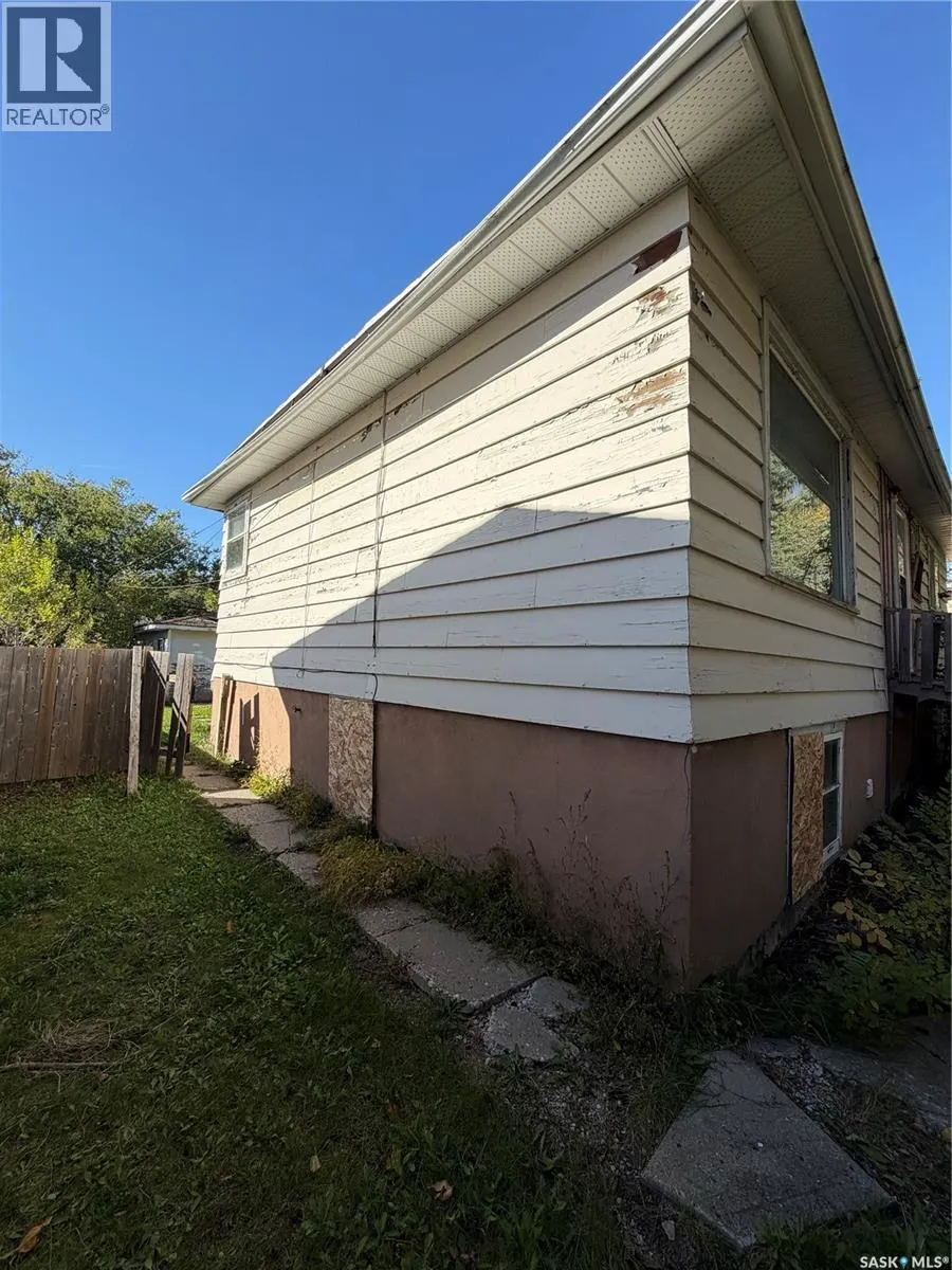 916 Royal STREET