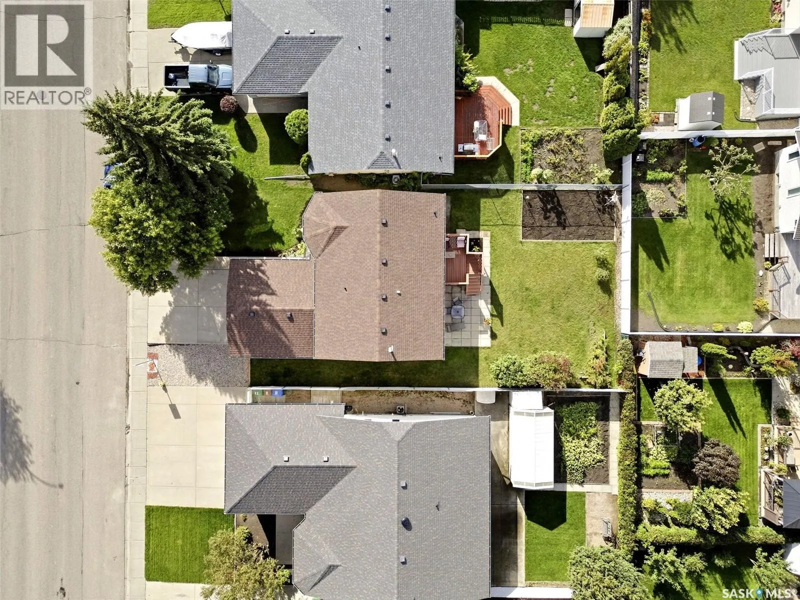8126 Sherwood DRIVE