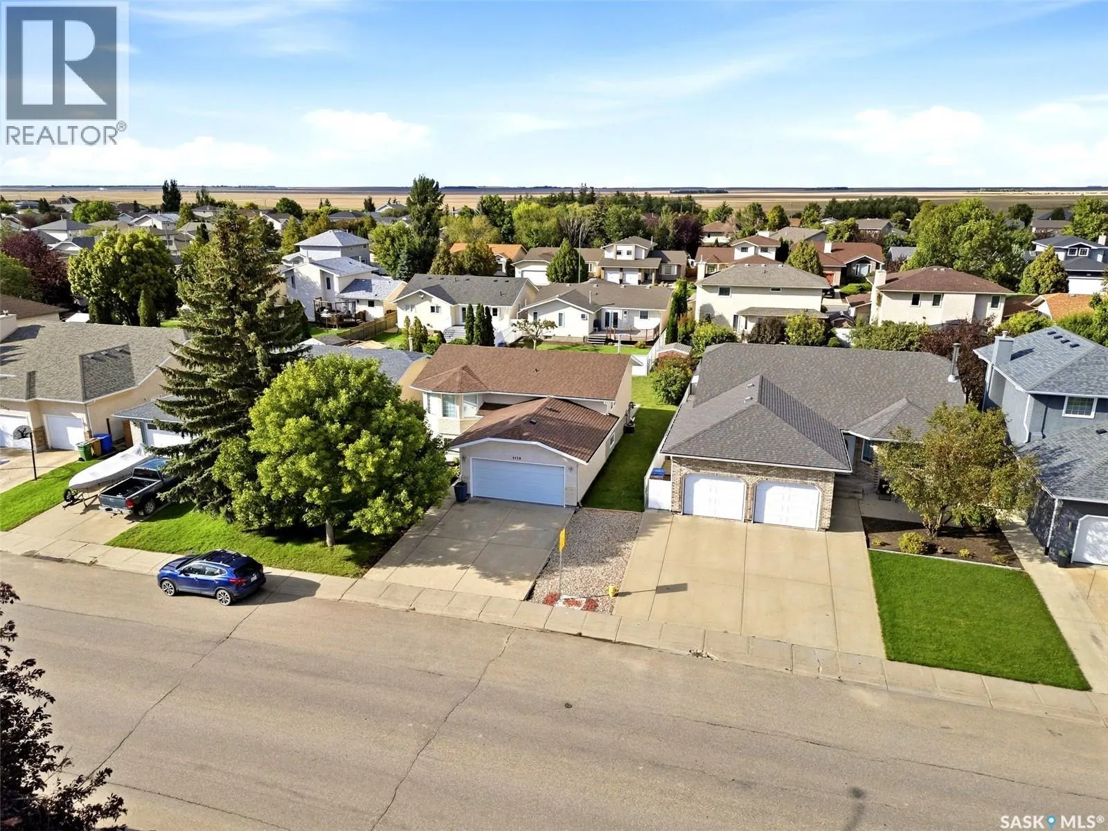 8126 Sherwood DRIVE