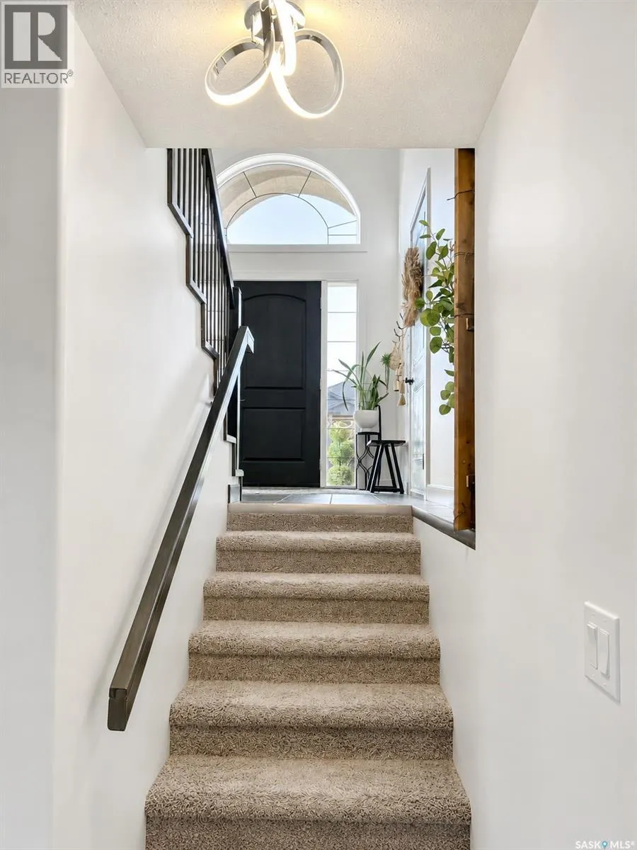 1 Glen Howard WAY