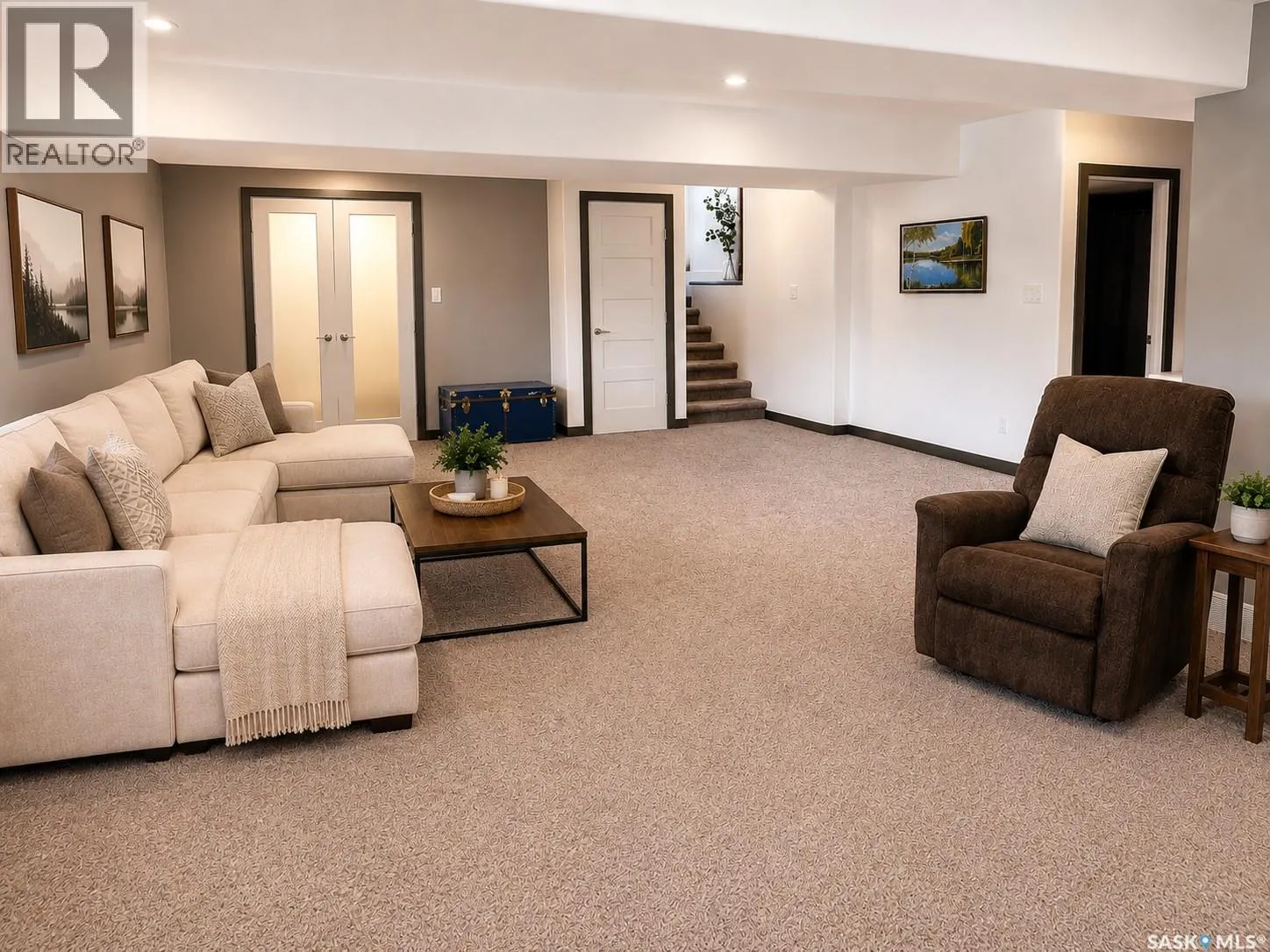 1 Glen Howard WAY