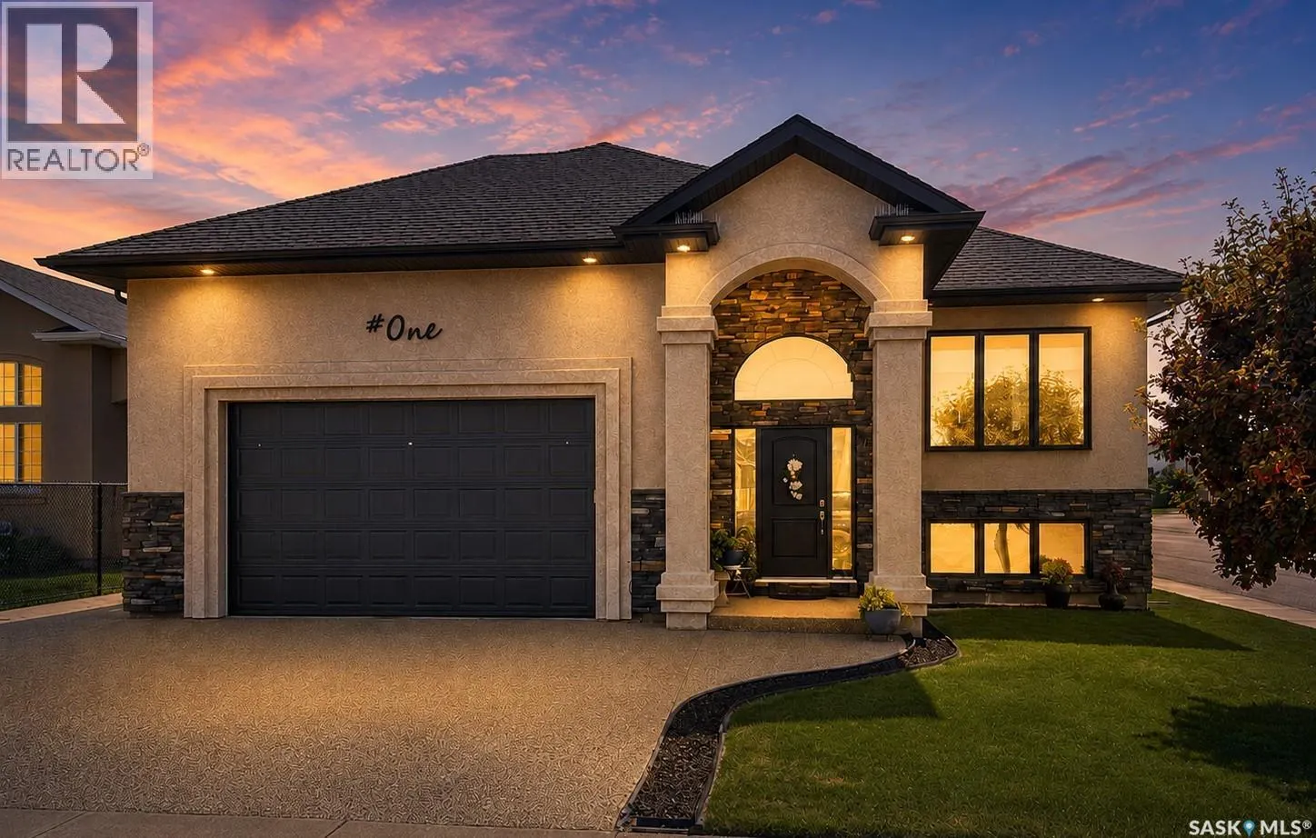 1 Glen Howard WAY