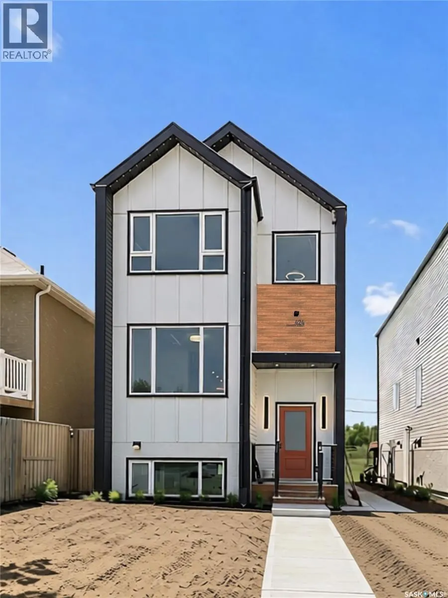 424 Empress STREET