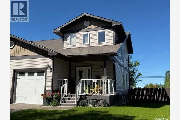 725 Centre STREET