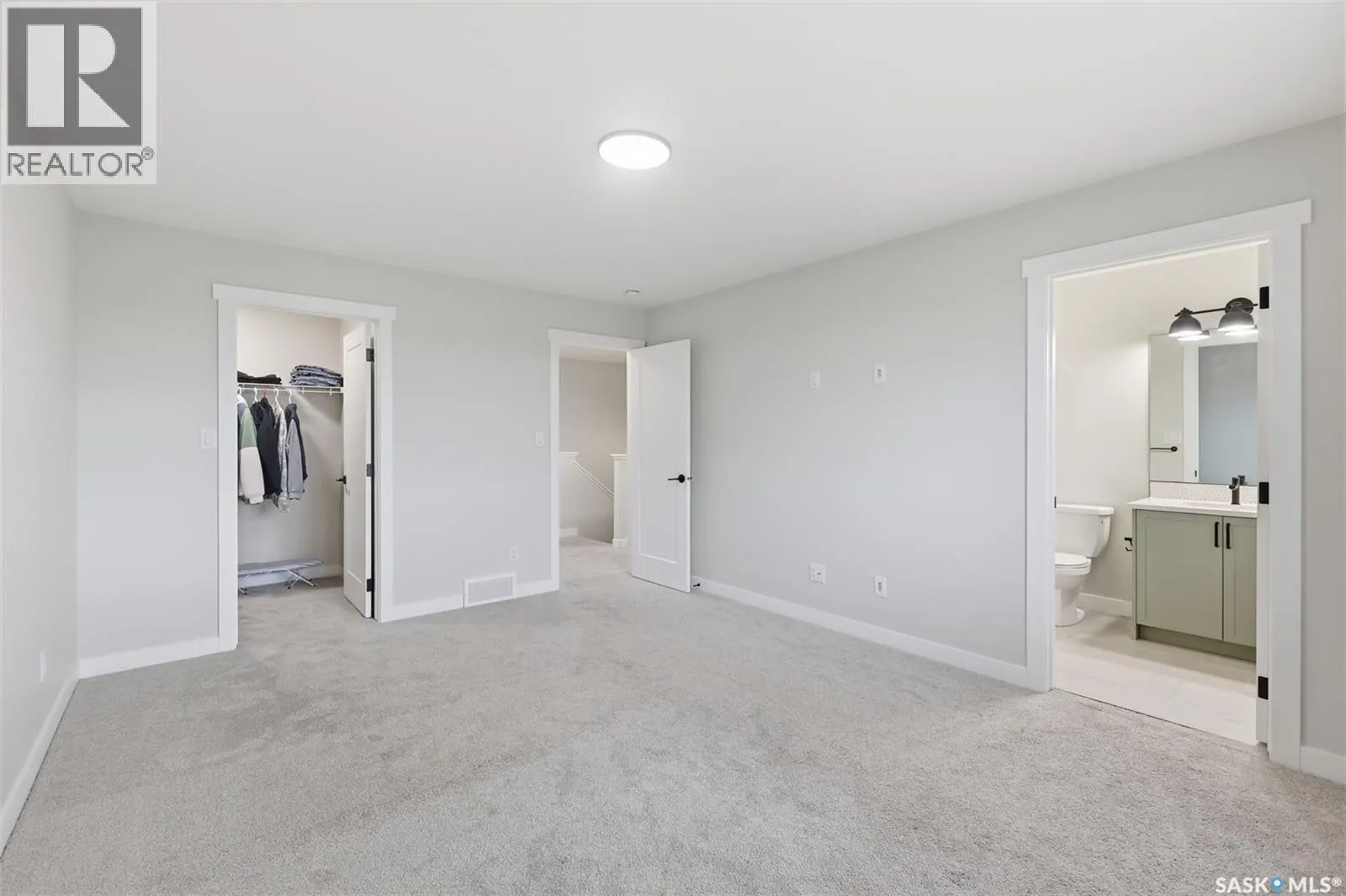 713 Brighton BOULEVARD