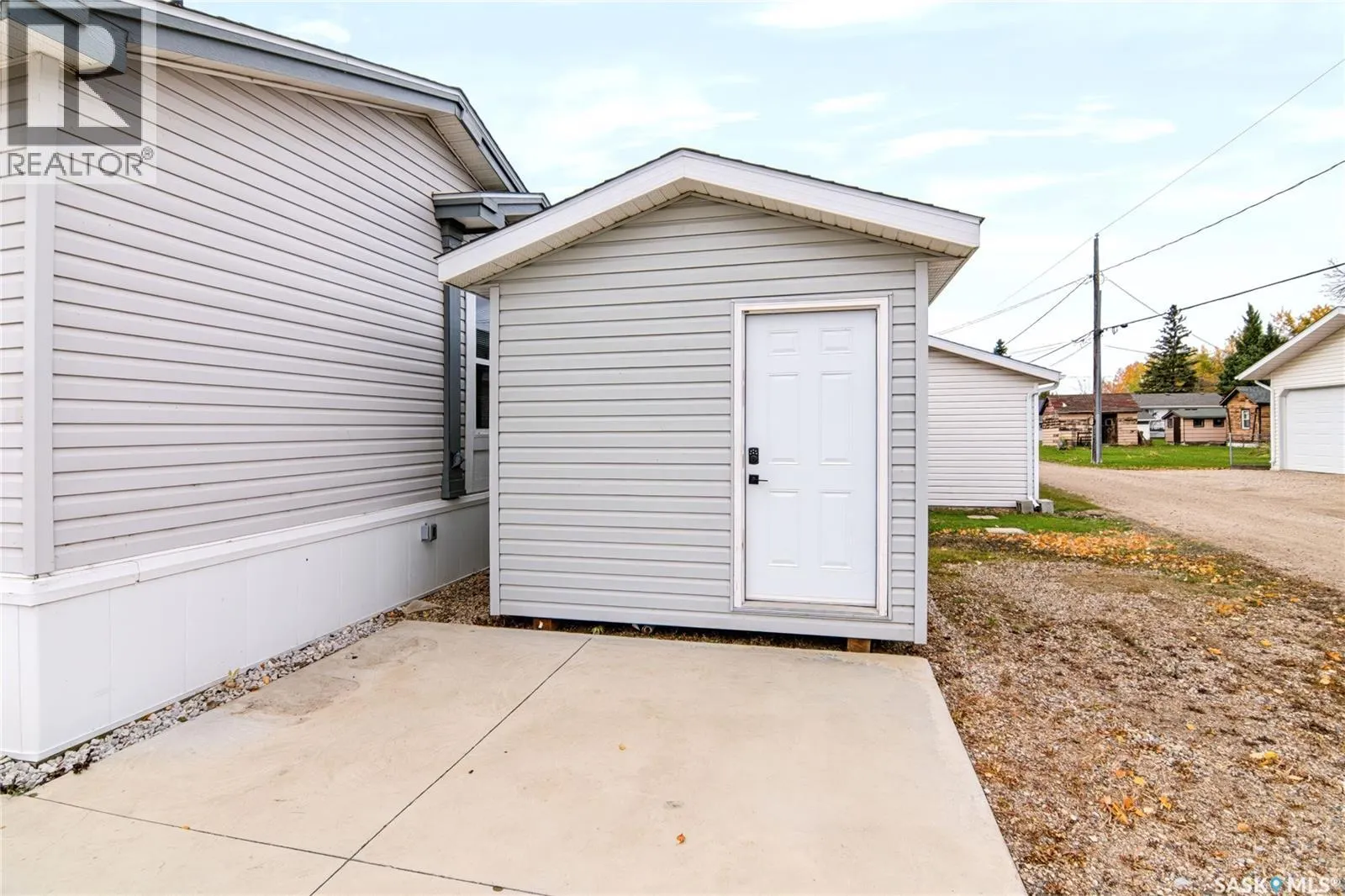 119 Railway AVENUE