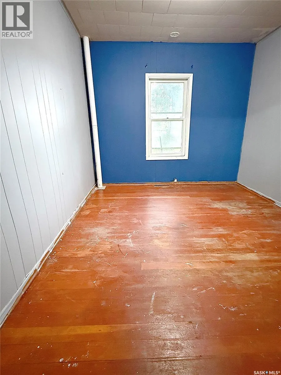 172 4th STREET E