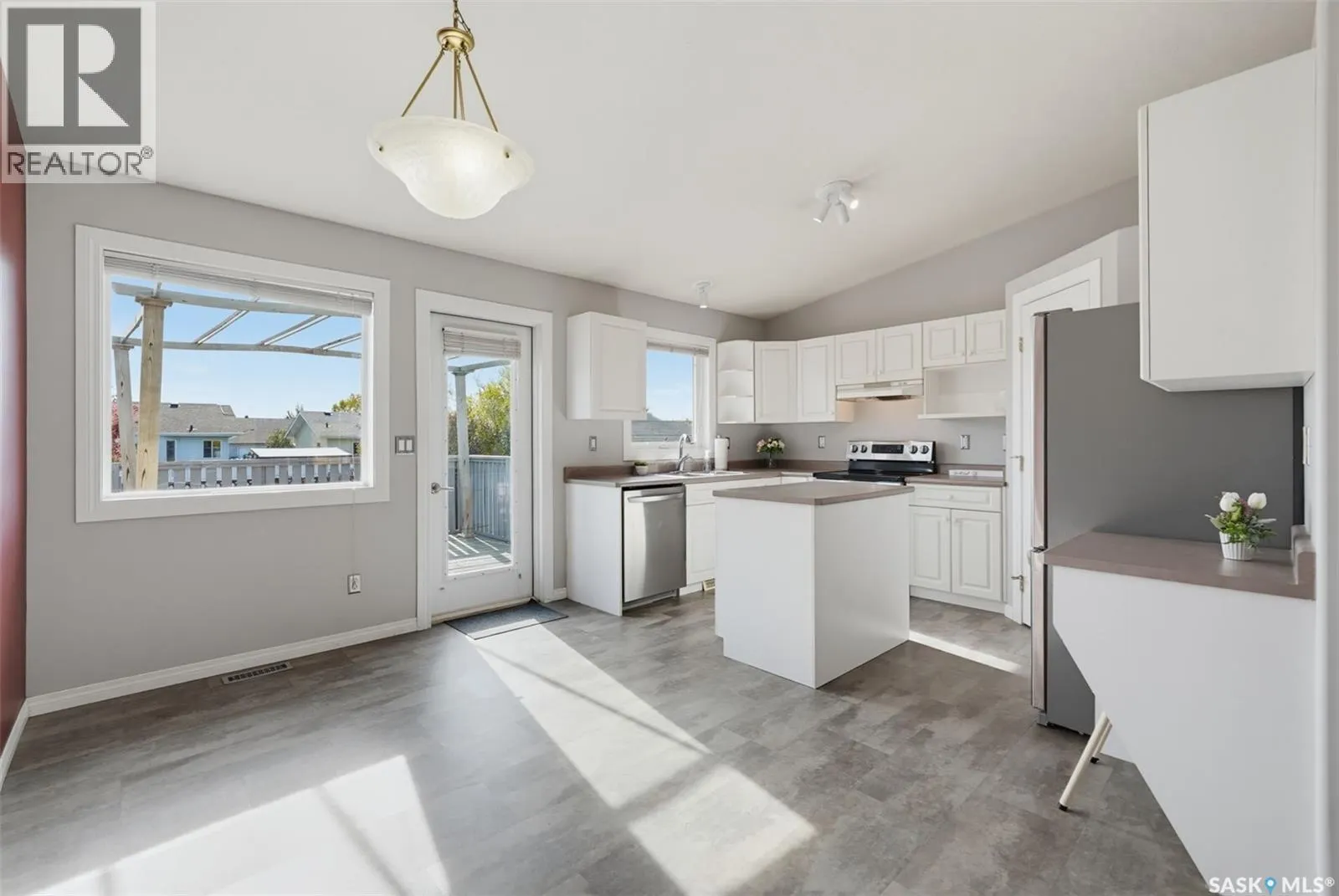 314 Peterson CRESCENT
