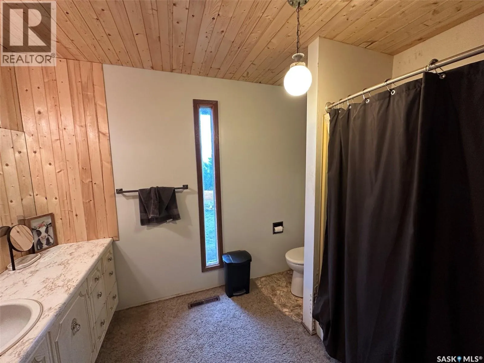 Jones Acreage